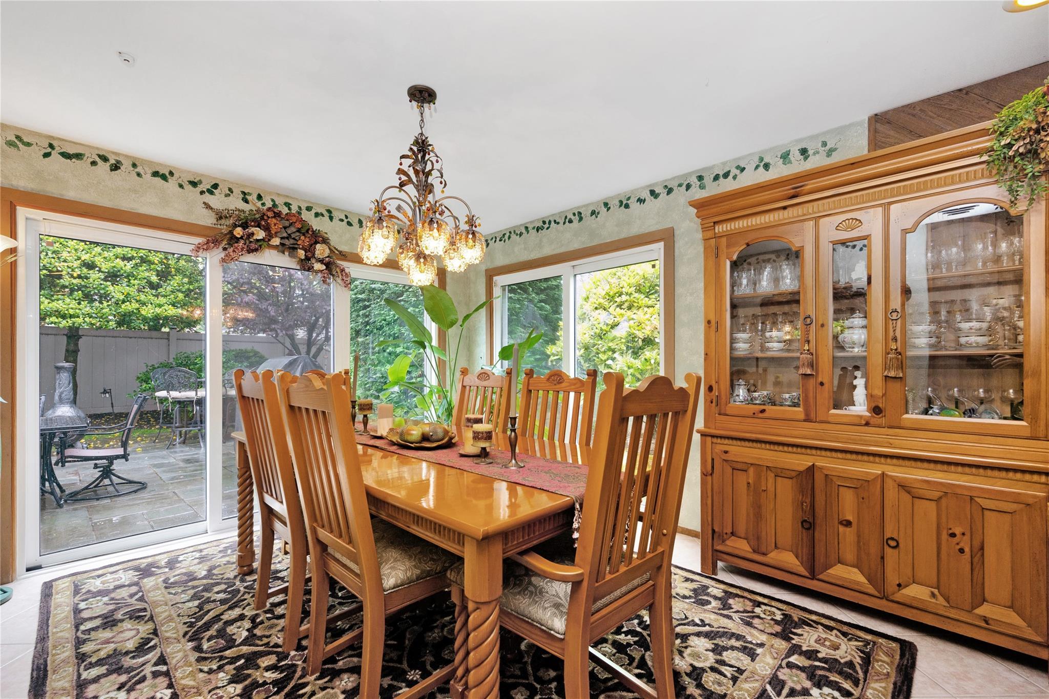 Single Family Oak Brook  Nassau County, NY 11566, MLS-862576-16