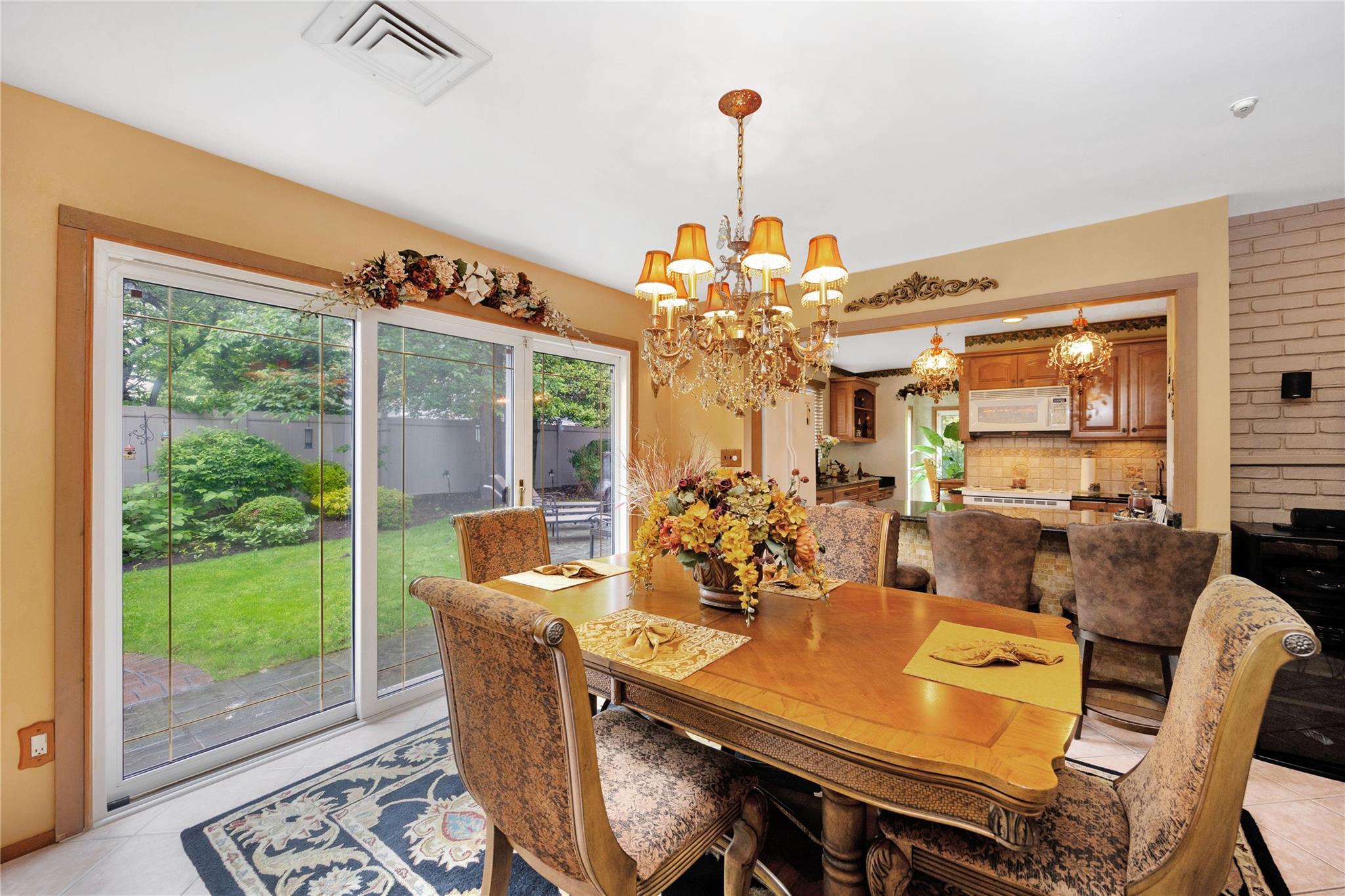 Single Family Oak Brook  Nassau County, NY 11566, MLS-862576-19