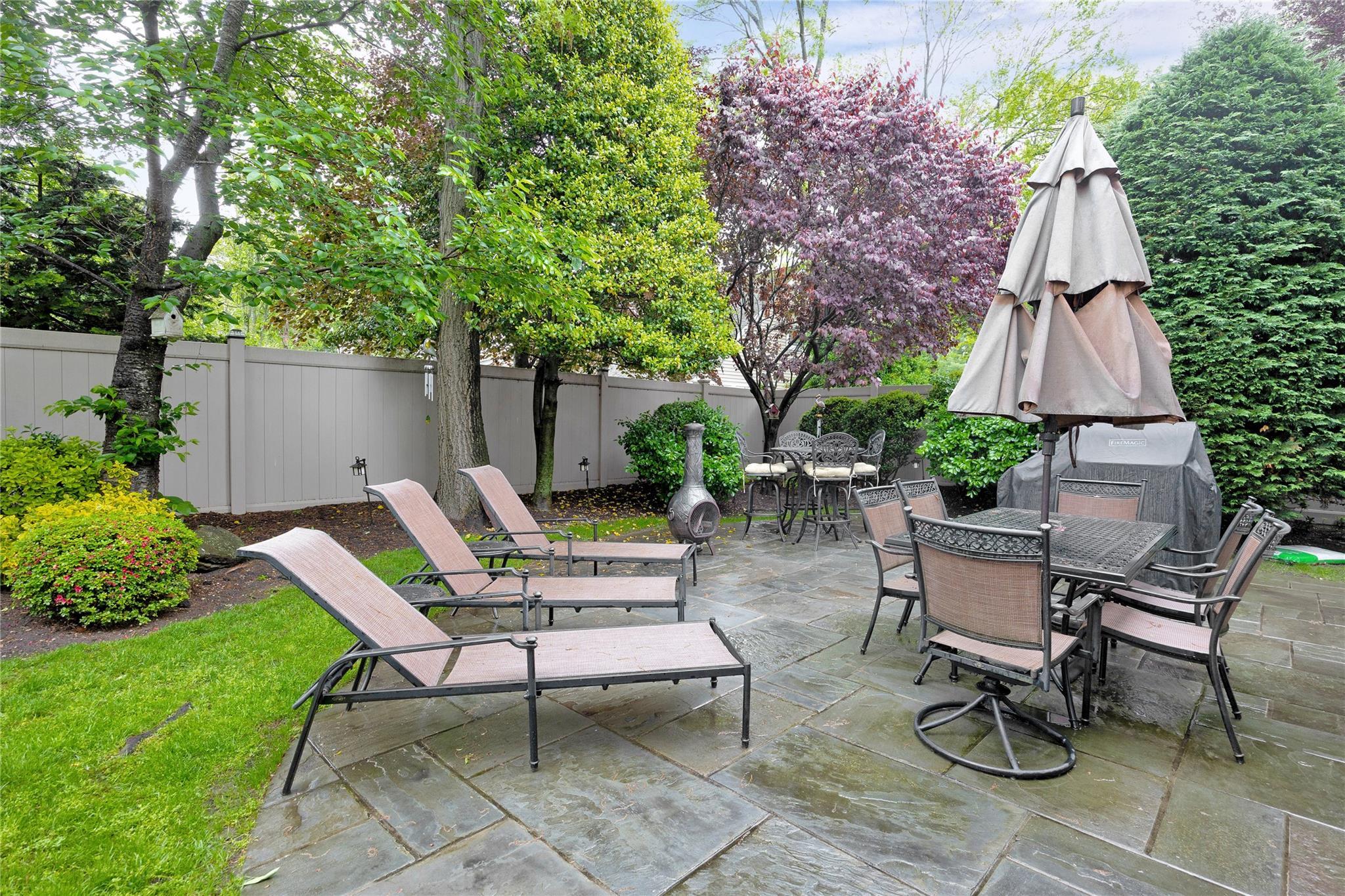 Single Family Oak Brook  Nassau County, NY 11566, MLS-862576-27
