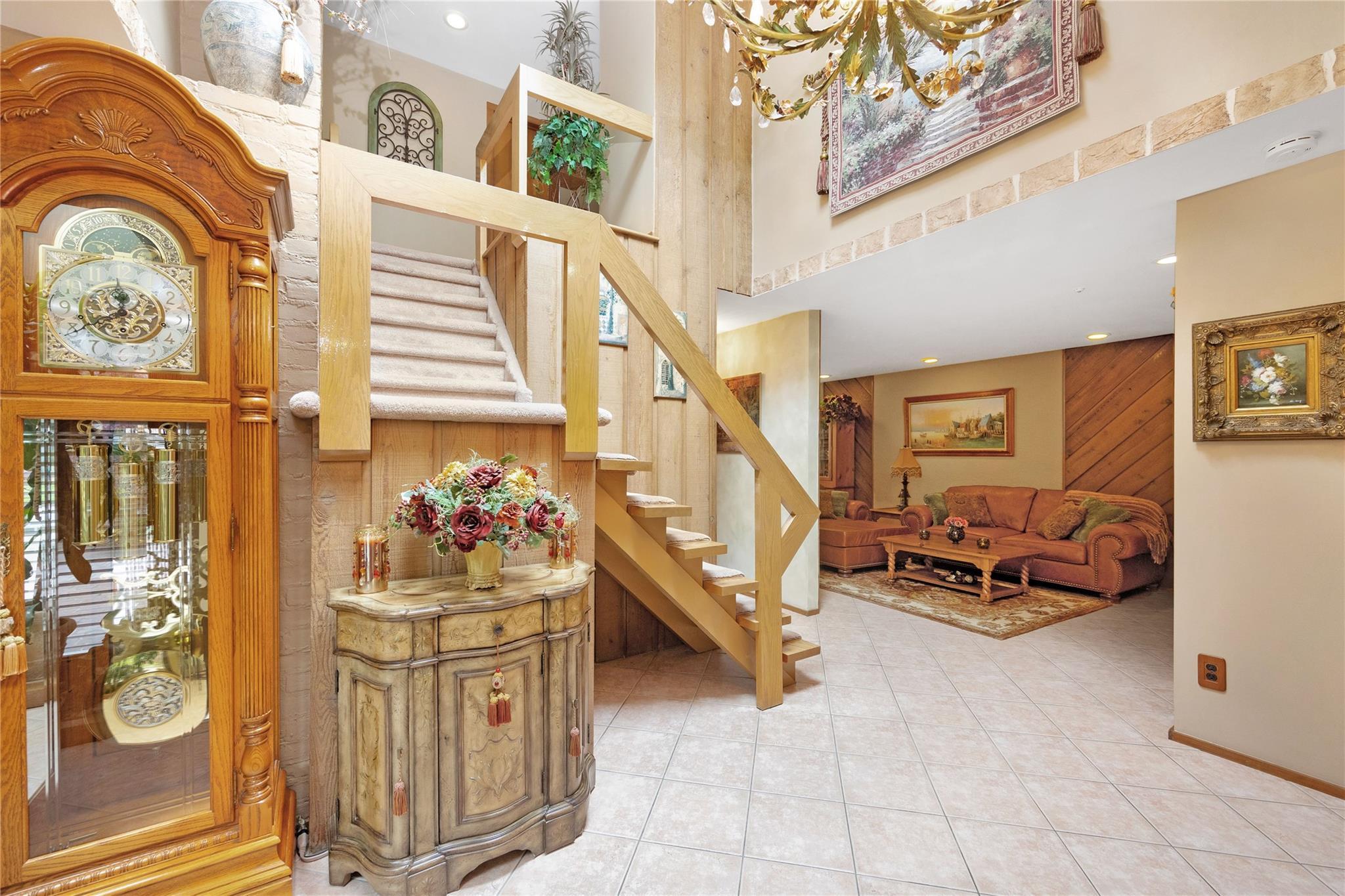 Single Family Oak Brook  Nassau County, NY 11566, MLS-862576-4