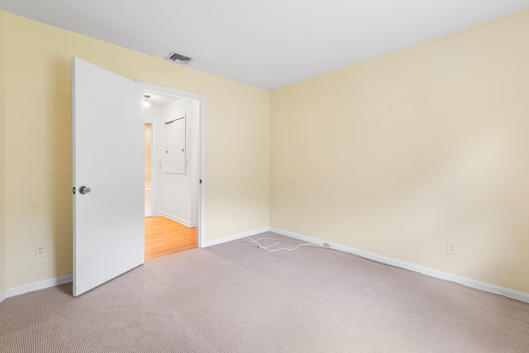 Single Family Woodlands  Westchester County, NY 10607, MLS-862578-20