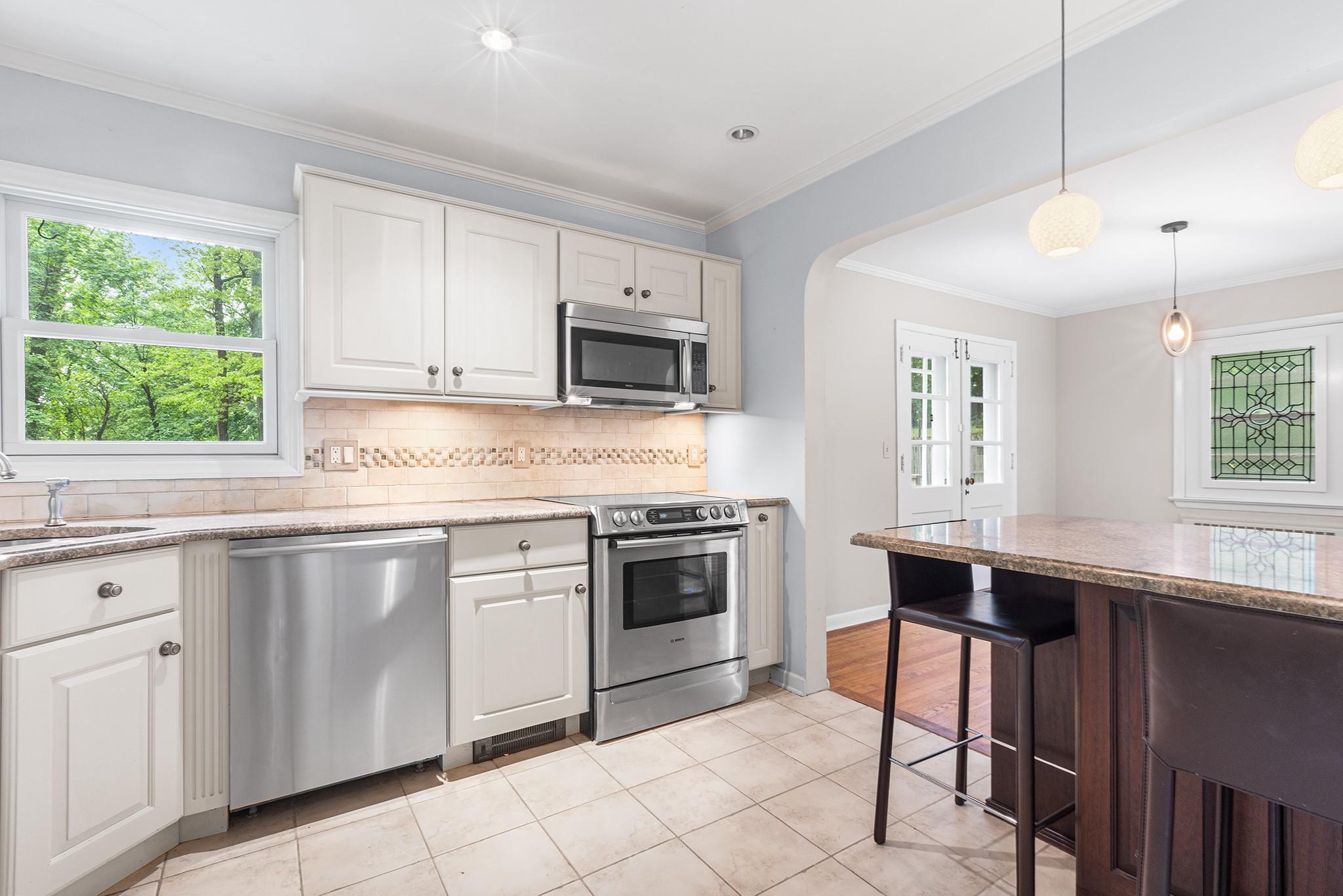 Single Family Woodlands  Westchester County, NY 10607, MLS-862578-9
