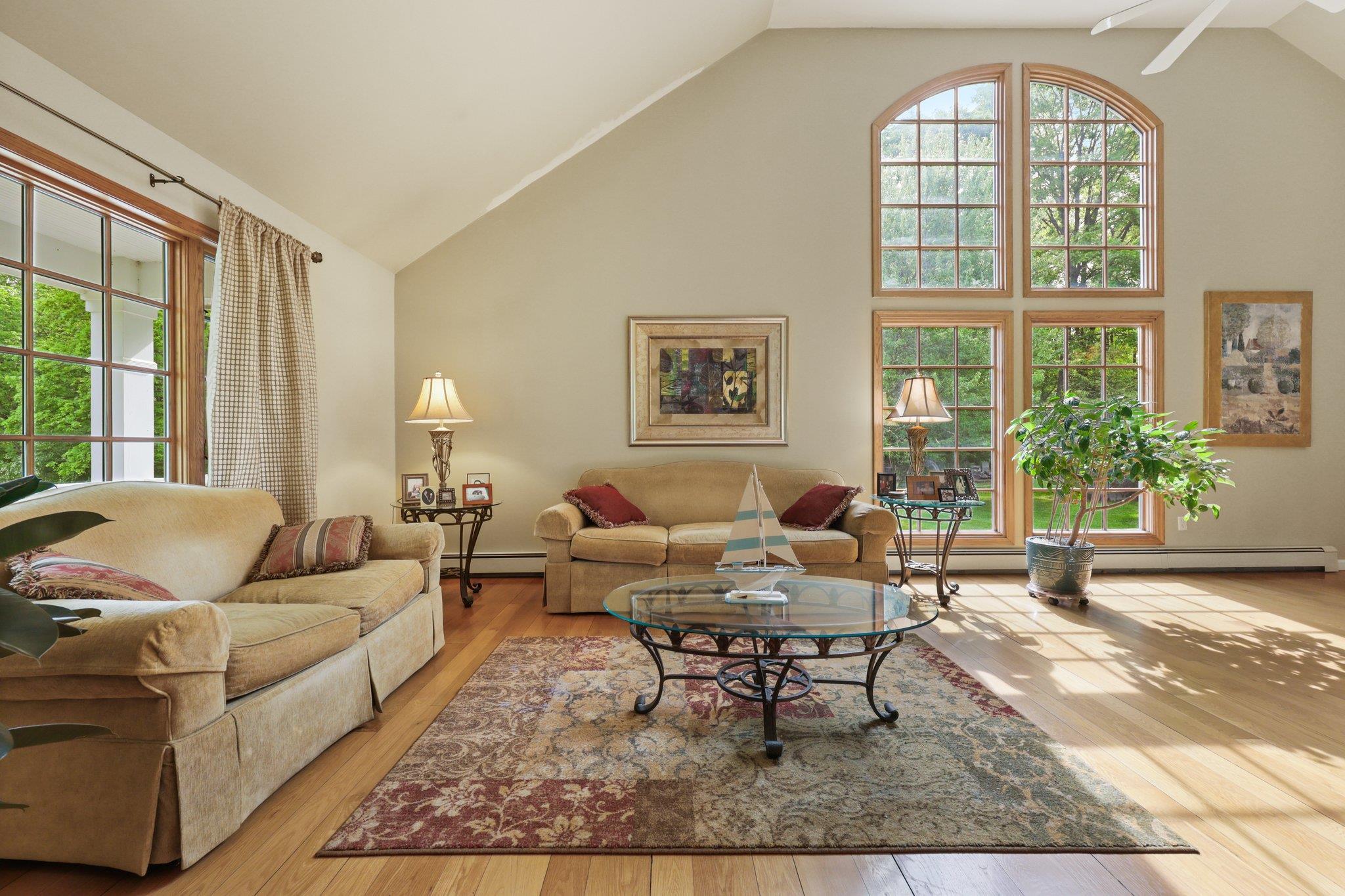 Single Family Larchmont  Dutchess County, NY 12533, MLS-862589-10