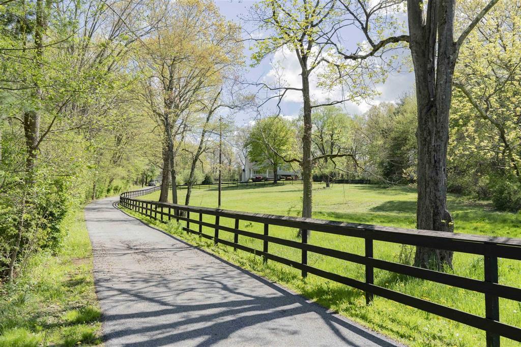 Single Family Larchmont  Dutchess County, NY 12533, MLS-862589-2