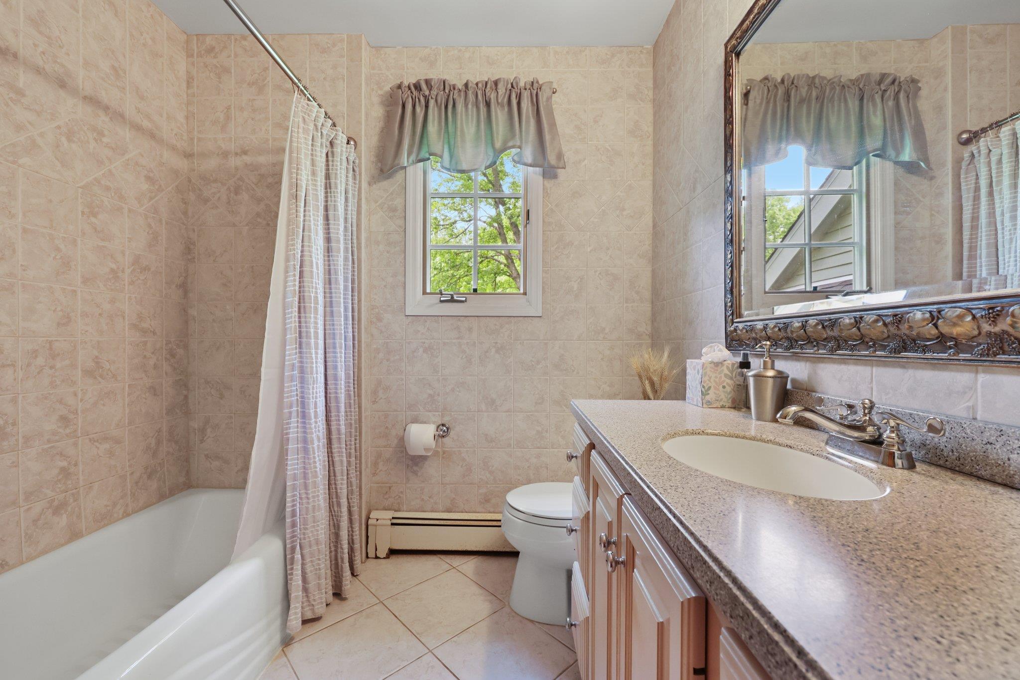 Single Family Larchmont  Dutchess County, NY 12533, MLS-862589-31