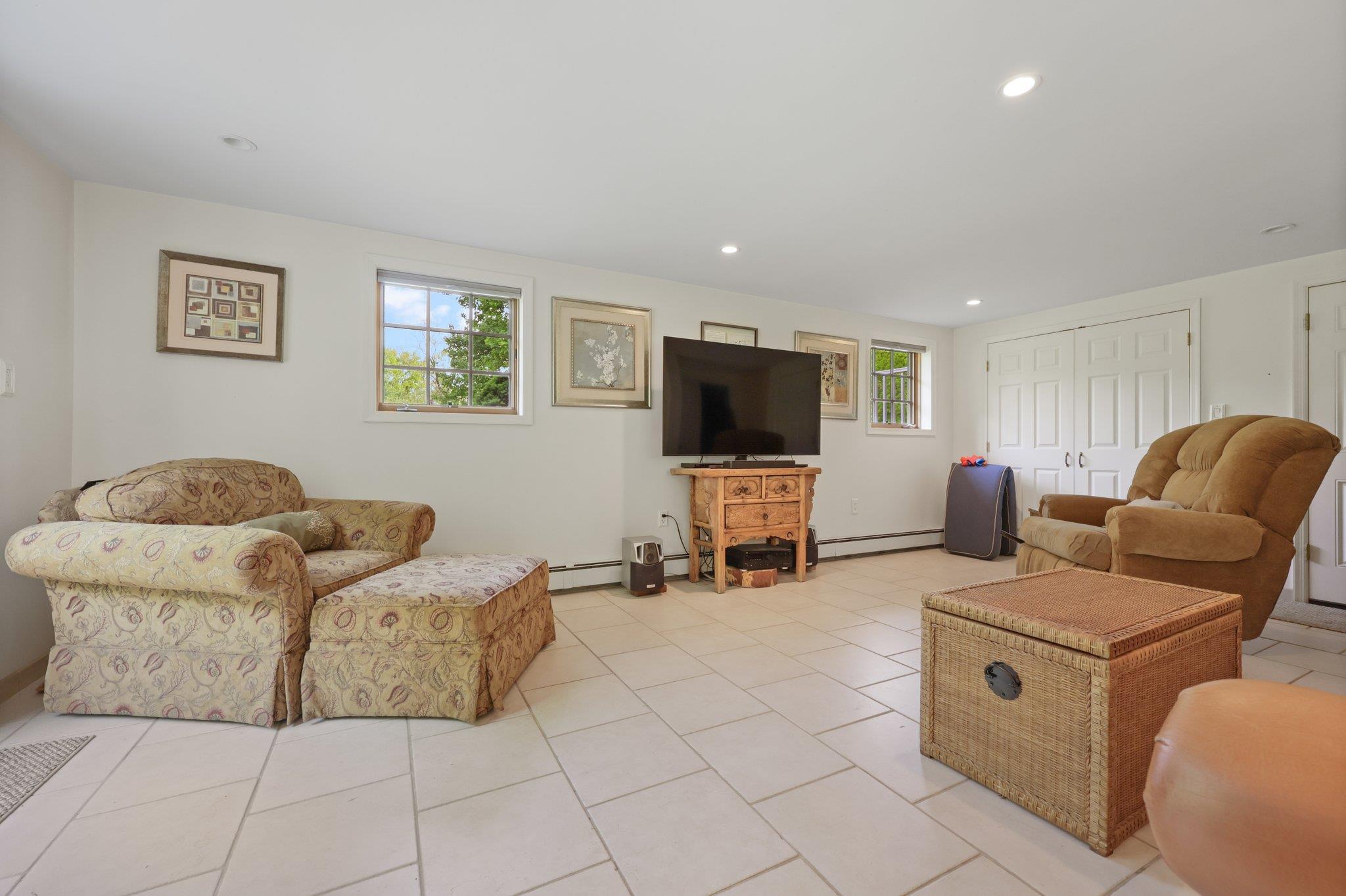 Single Family Larchmont  Dutchess County, NY 12533, MLS-862589-33