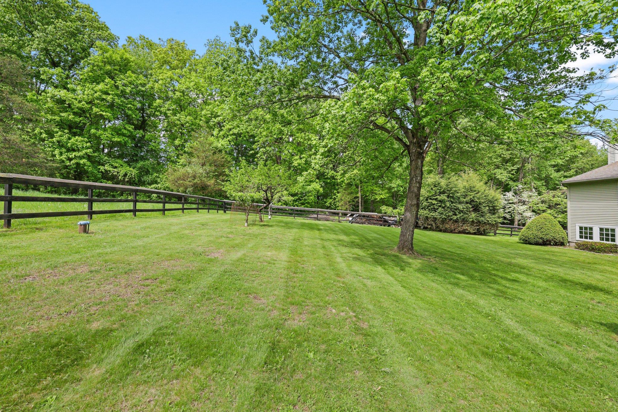 Single Family Larchmont  Dutchess County, NY 12533, MLS-862589-44