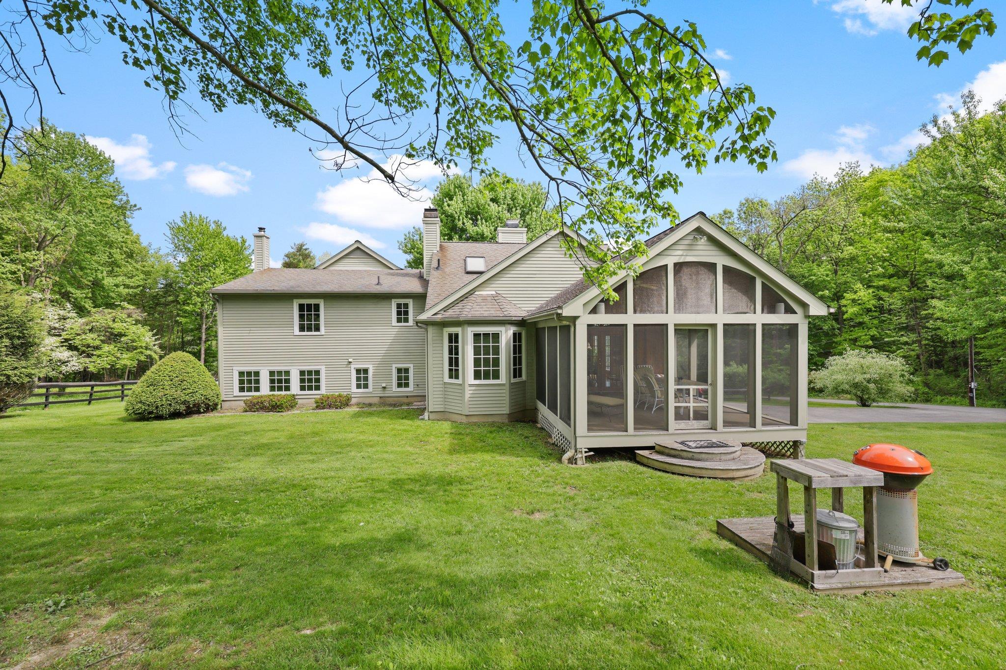 Single Family Larchmont  Dutchess County, NY 12533, MLS-862589-50