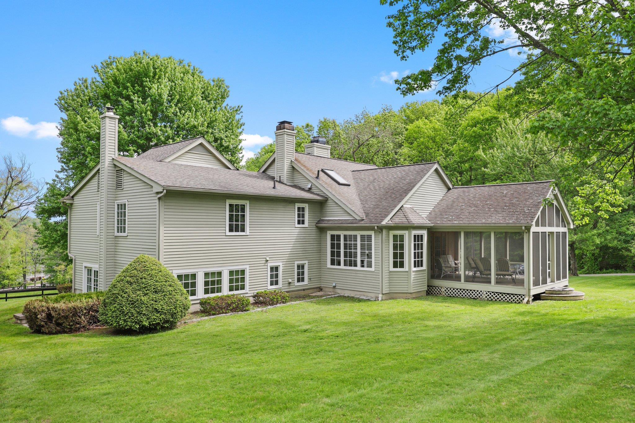 Single Family Larchmont  Dutchess County, NY 12533, MLS-862589-7