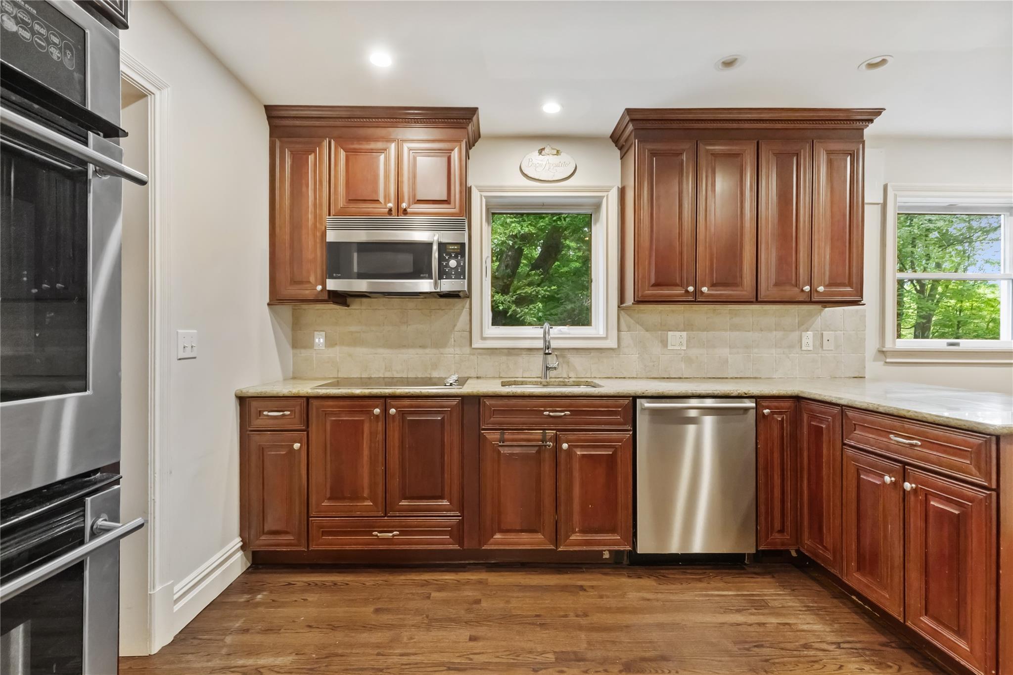 Single Family Warren  Westchester County, NY 10589, MLS-862592-16