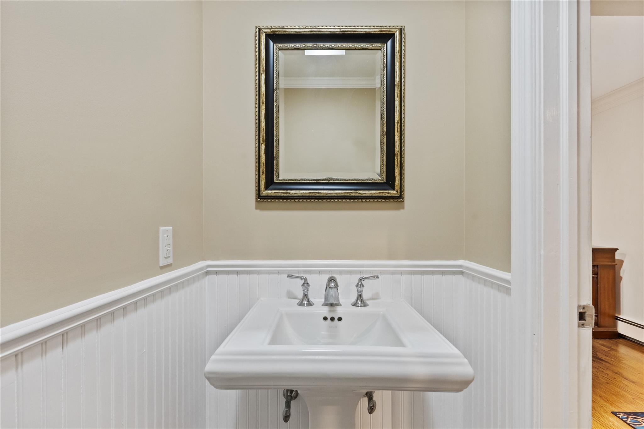 Single Family Warren  Westchester County, NY 10589, MLS-862592-23