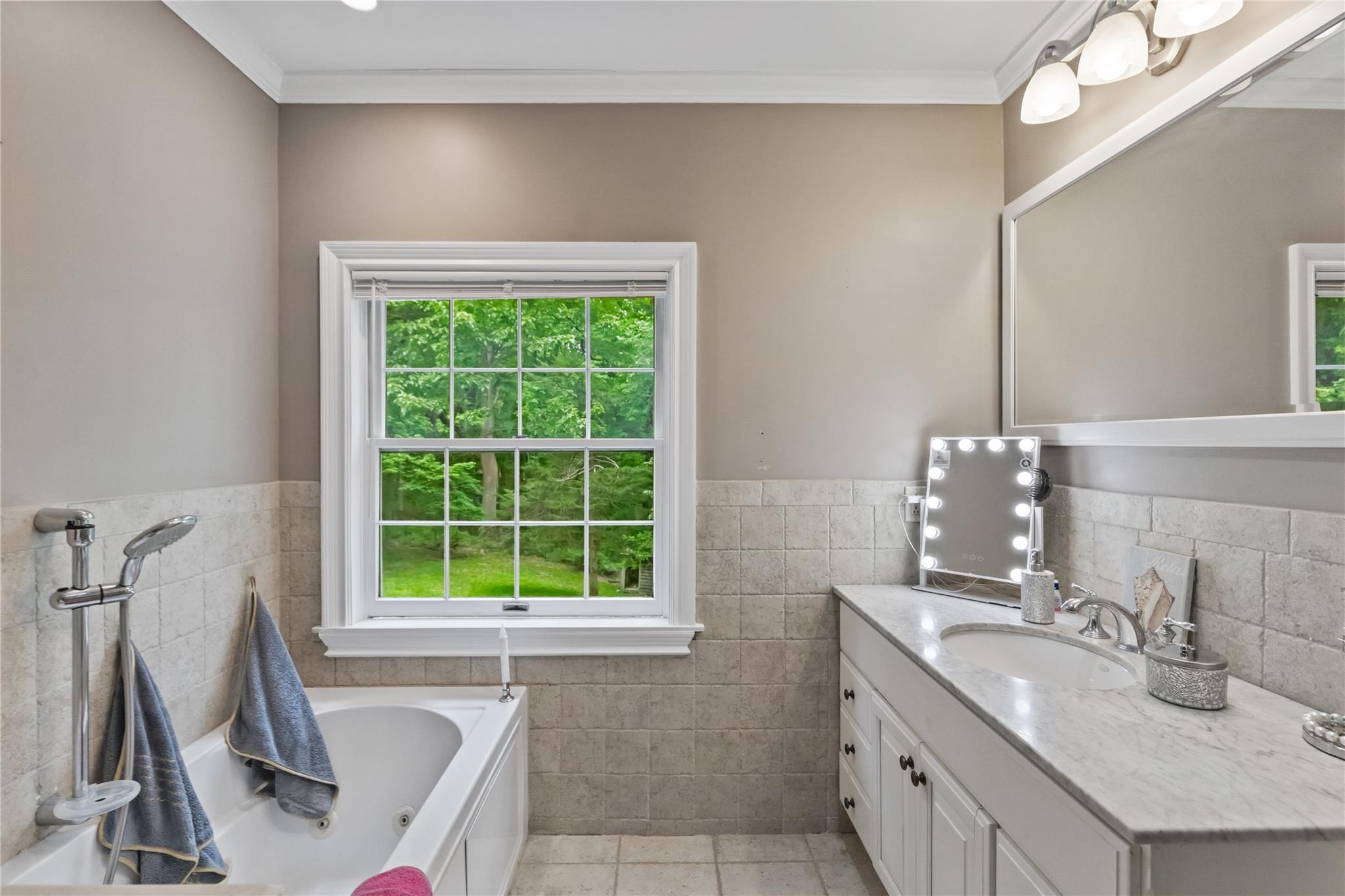 Single Family Warren  Westchester County, NY 10589, MLS-862592-27