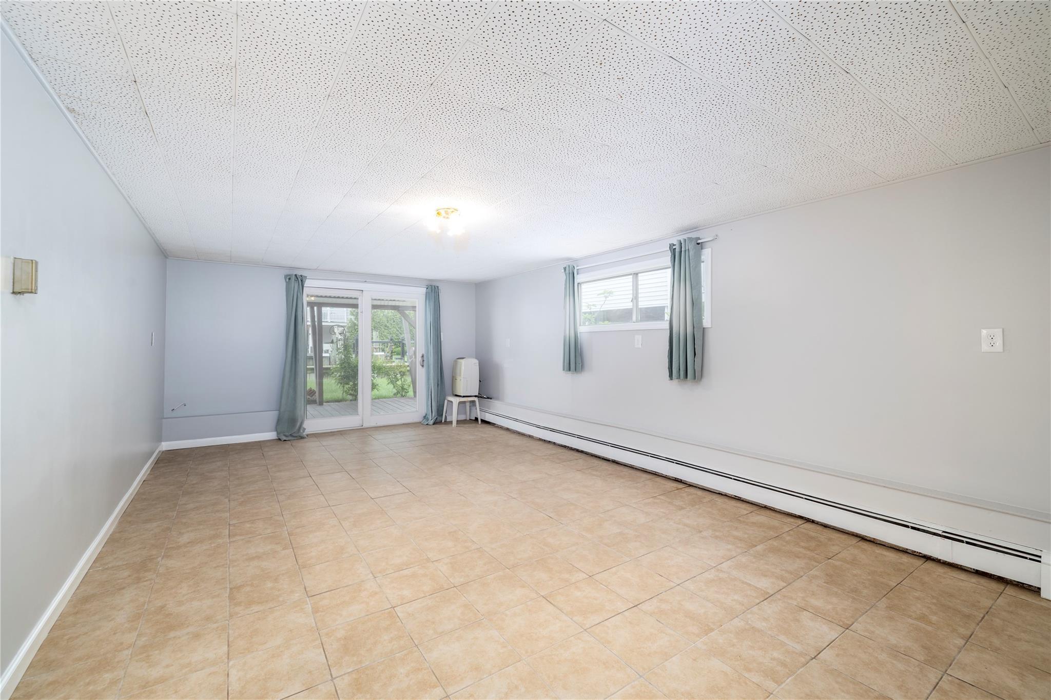 Single Family Bedell  Nassau County, NY 11520, MLS-862602-25
