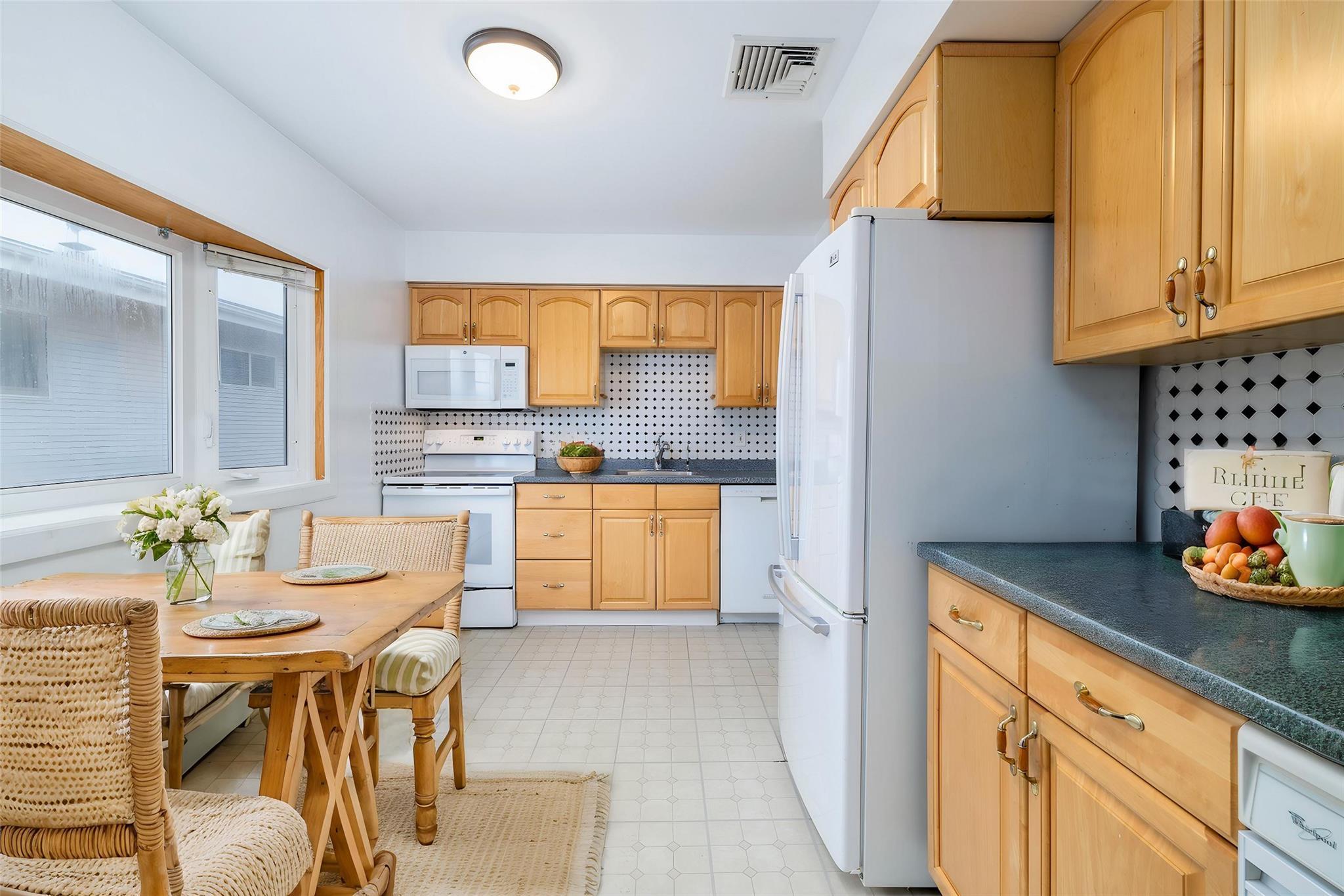 Single Family Bedell  Nassau County, NY 11520, MLS-862602-7