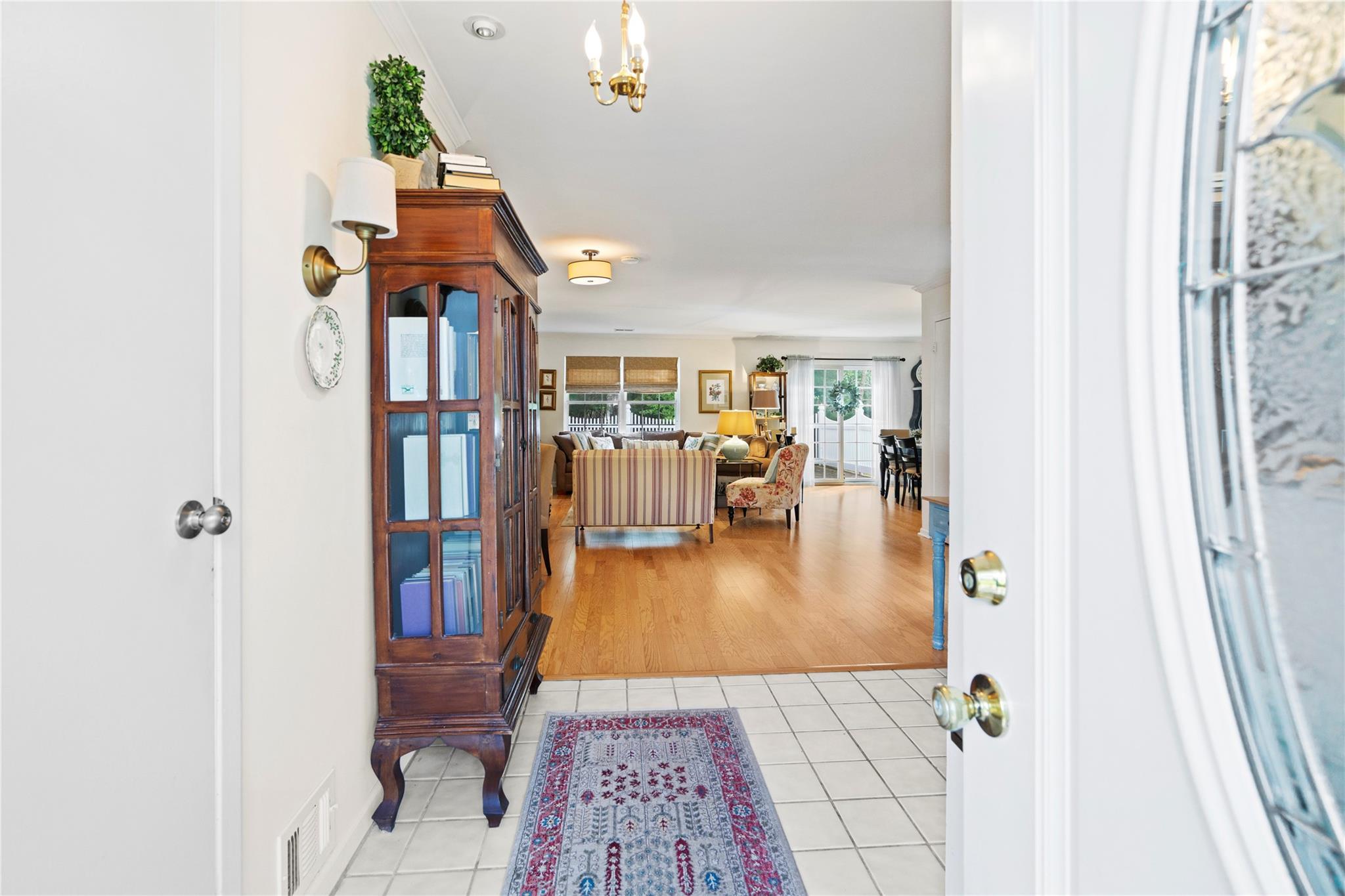Single Family Woodchuck  Suffolk County, NY 11727, MLS-862605-4