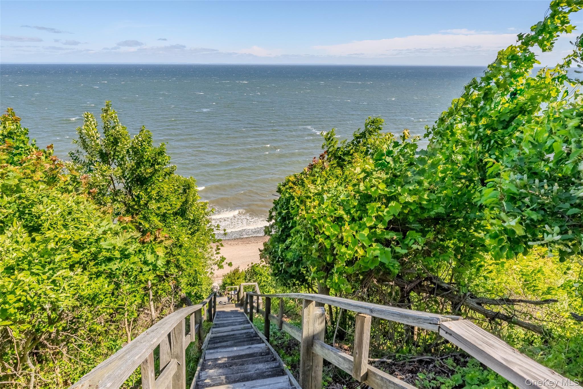 Single Family Cliff Suffolk County, NY 11792, MLS-862611-13