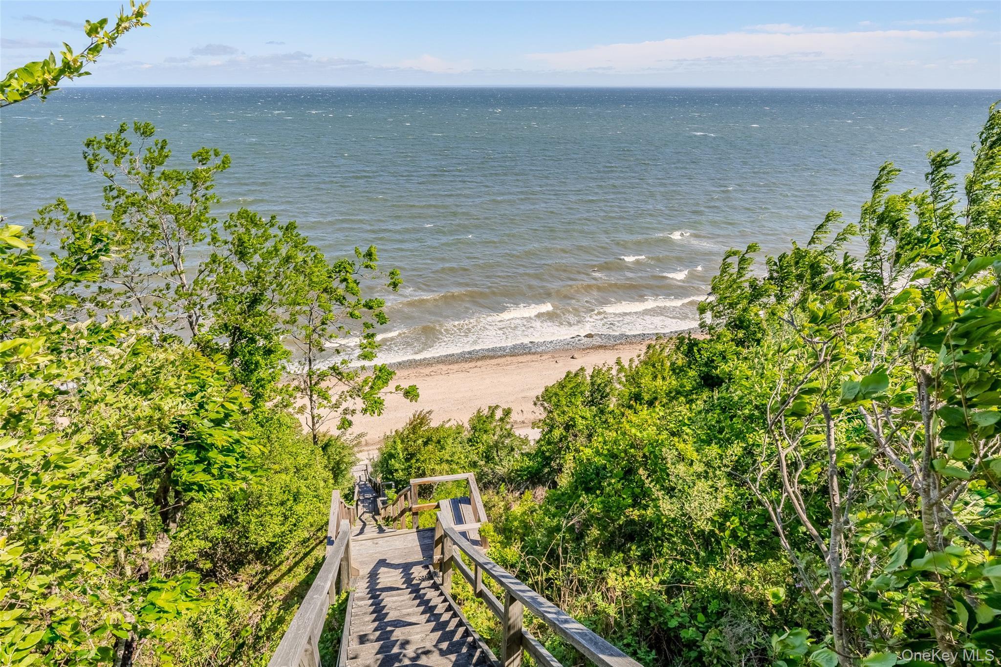 Single Family Cliff Suffolk County, NY 11792, MLS-862611-15