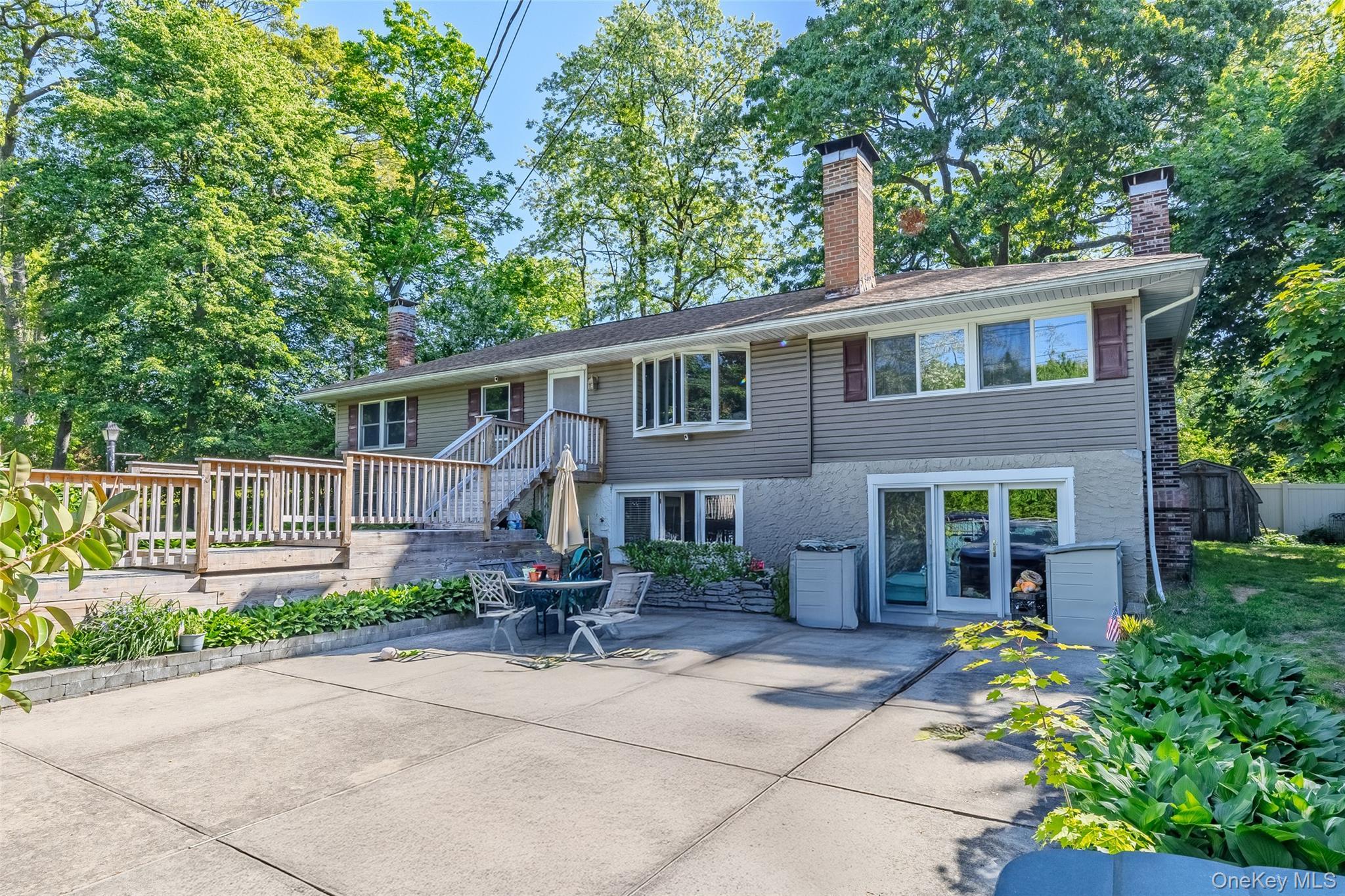 Single Family Cliff Suffolk County, NY 11792, MLS-862611-2