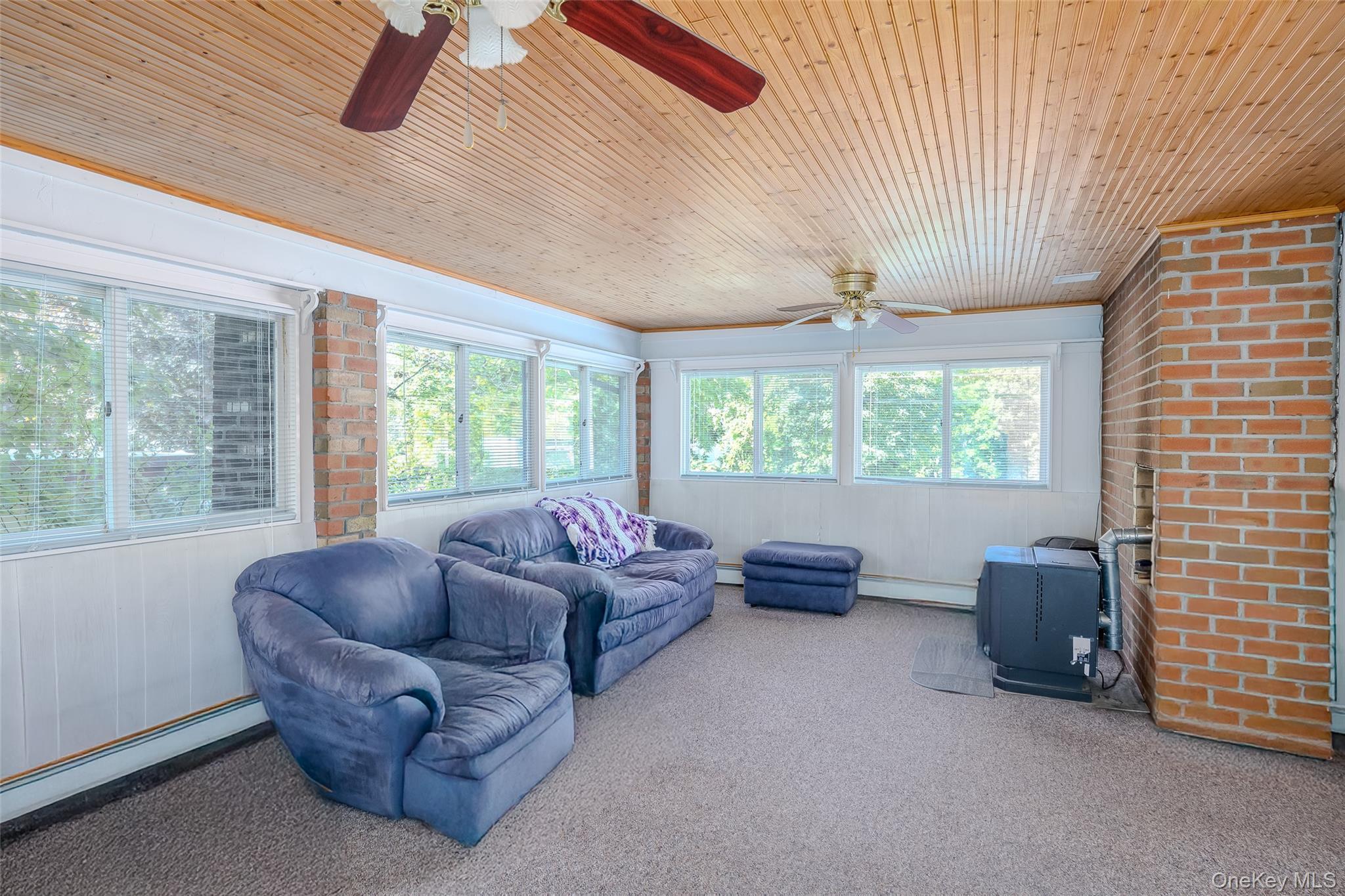 Single Family Cliff Suffolk County, NY 11792, MLS-862611-32