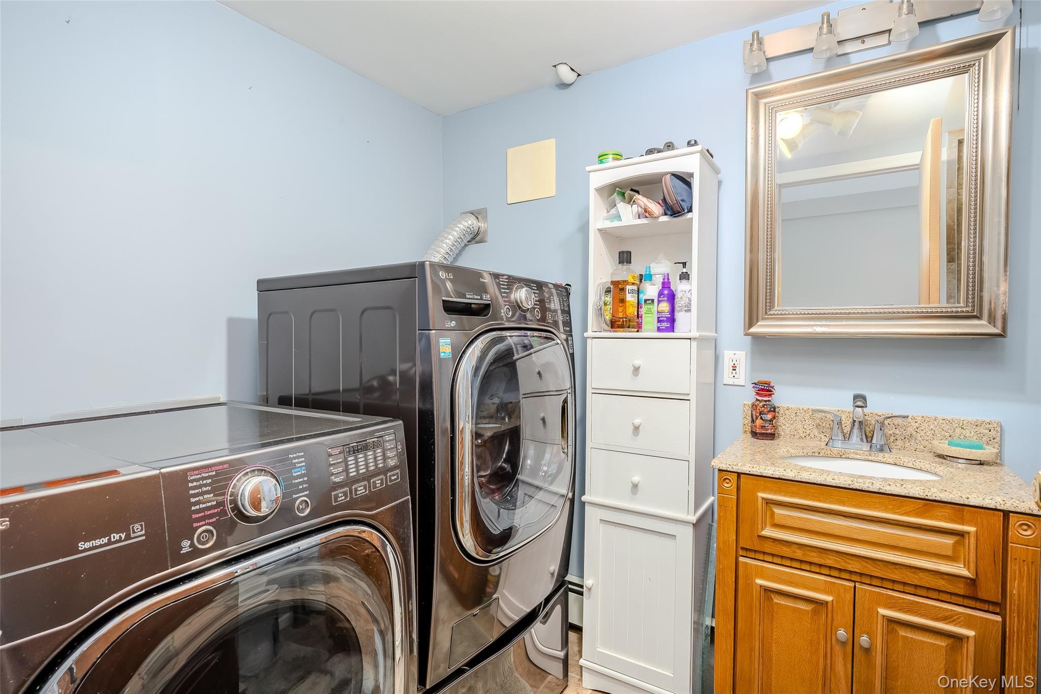 Single Family Cliff Suffolk County, NY 11792, MLS-862611-37