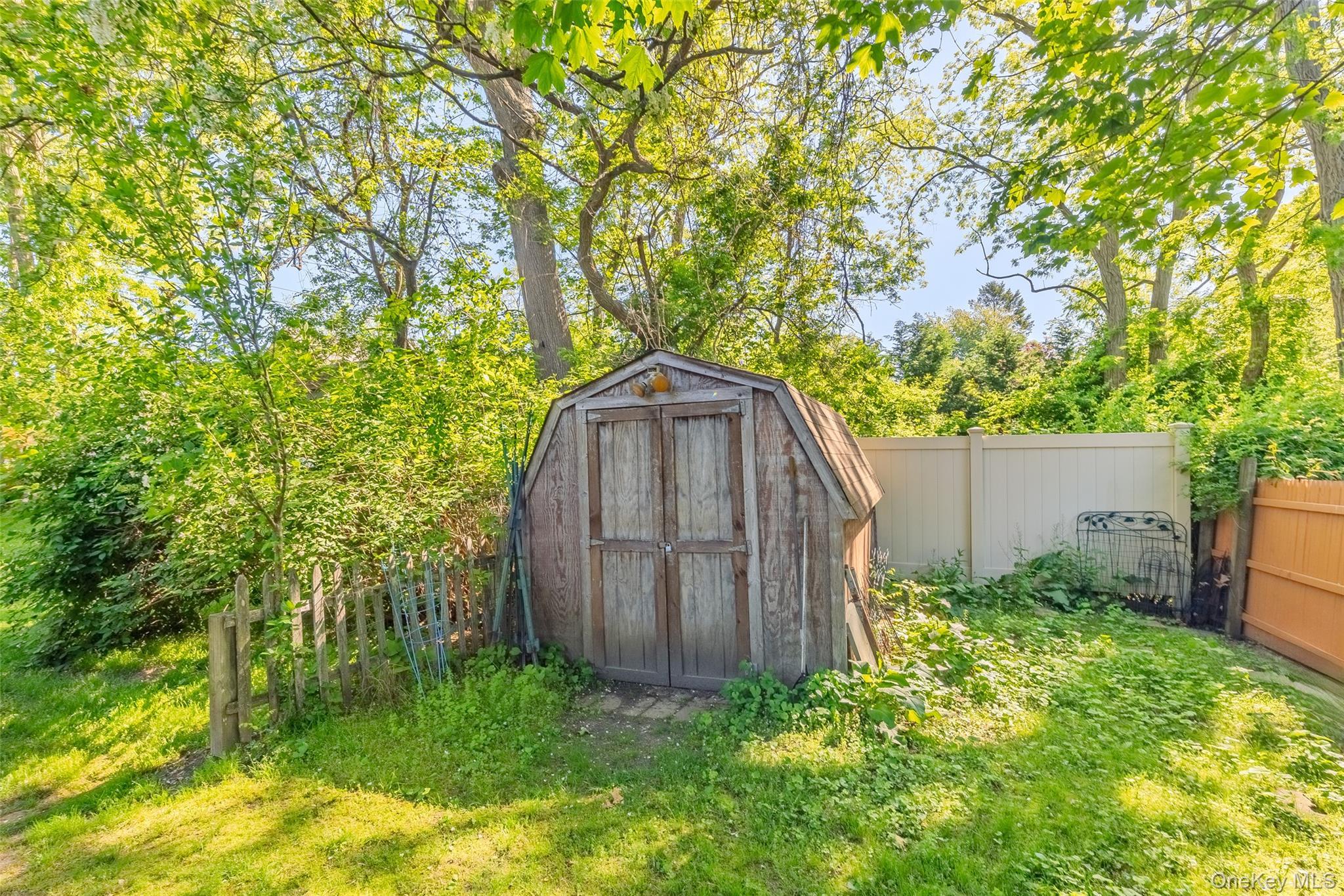 Single Family Cliff Suffolk County, NY 11792, MLS-862611-9