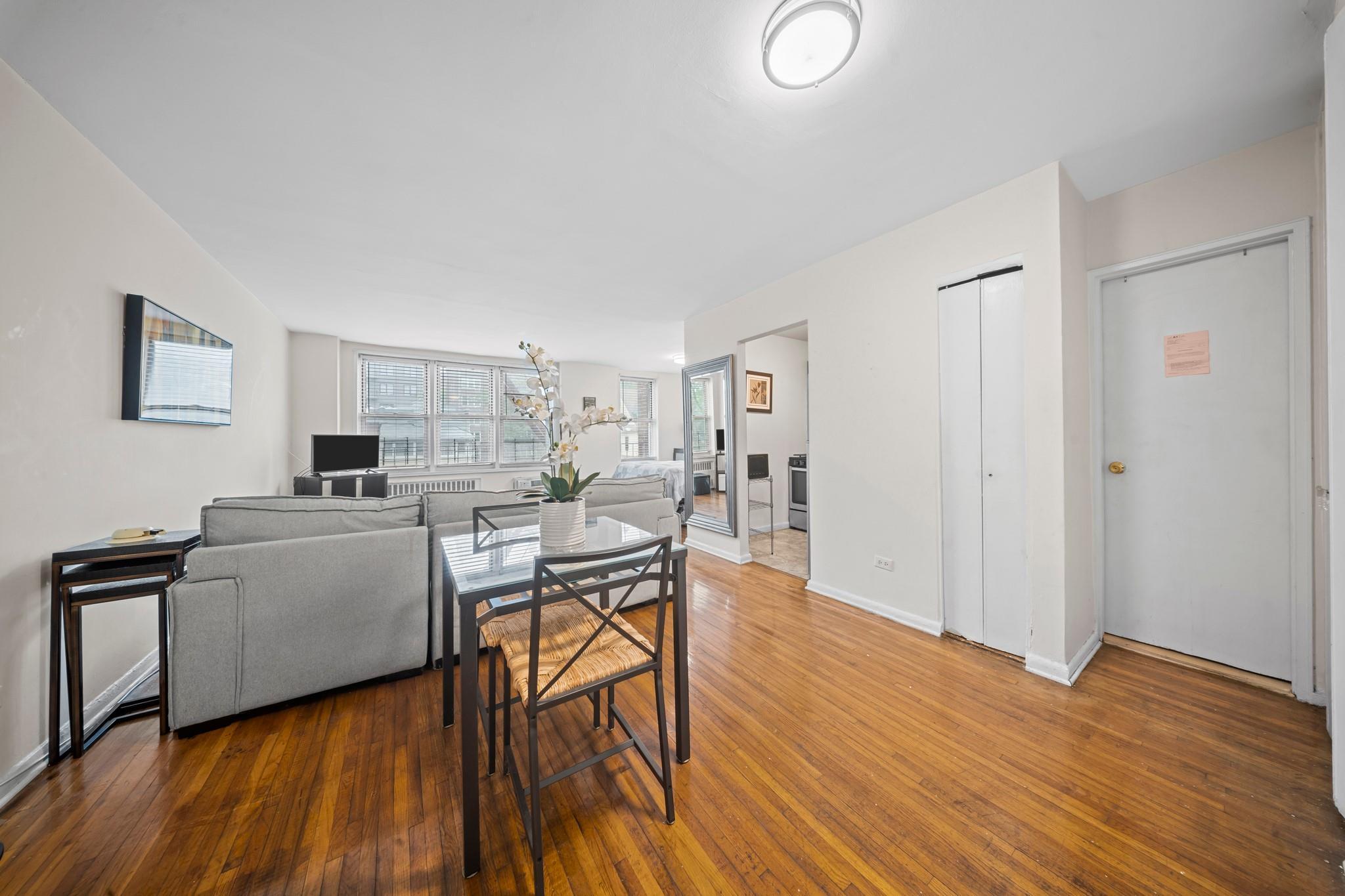 Apartment Street  Brooklyn, NY 11210, MLS-862613-17