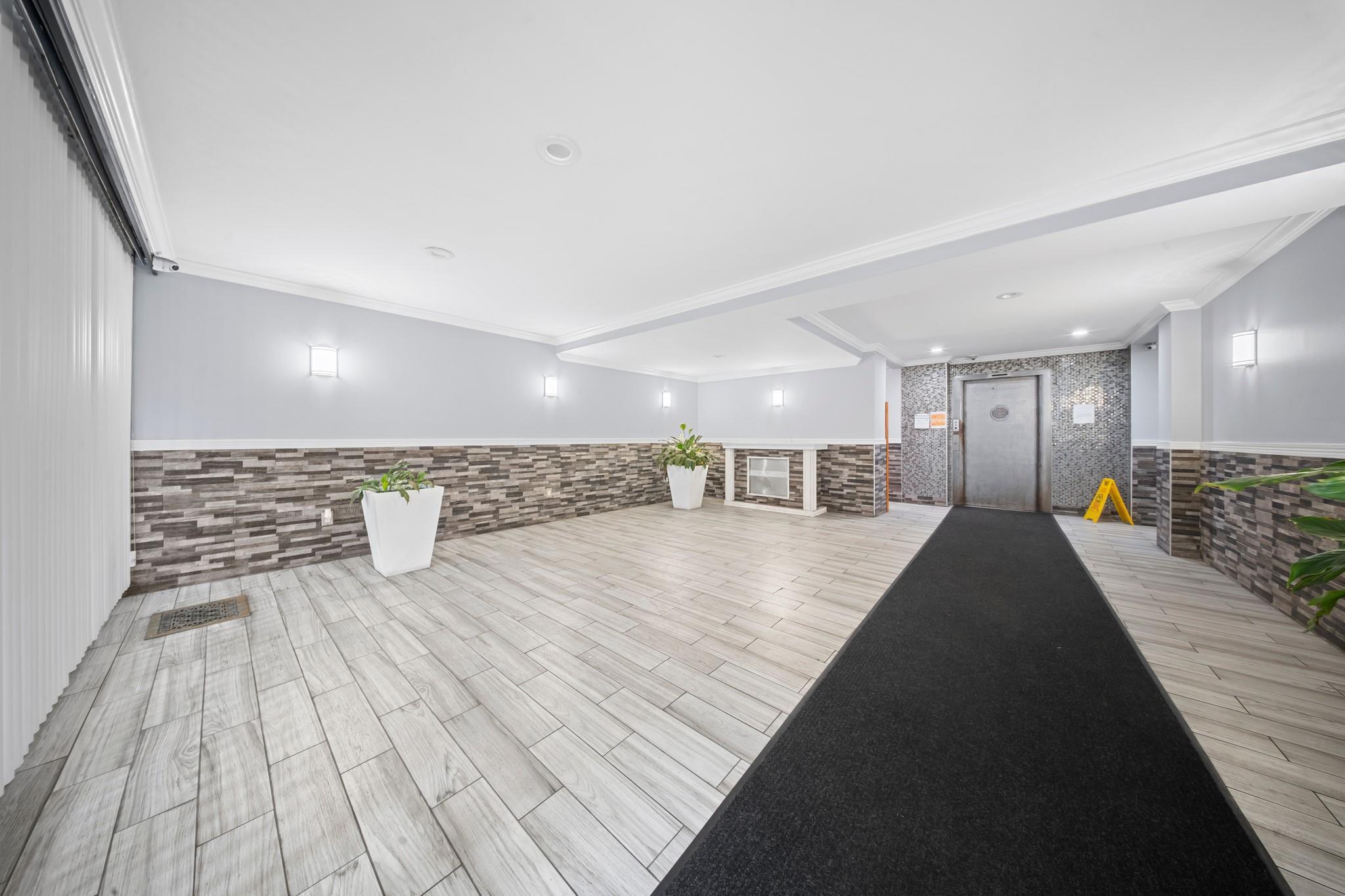 Apartment Street  Brooklyn, NY 11210, MLS-862613-21