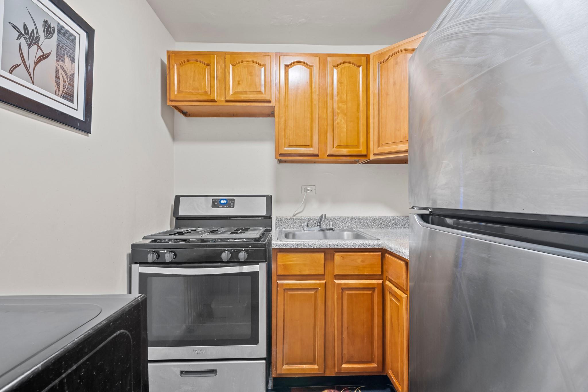 Apartment Street  Brooklyn, NY 11210, MLS-862613-6