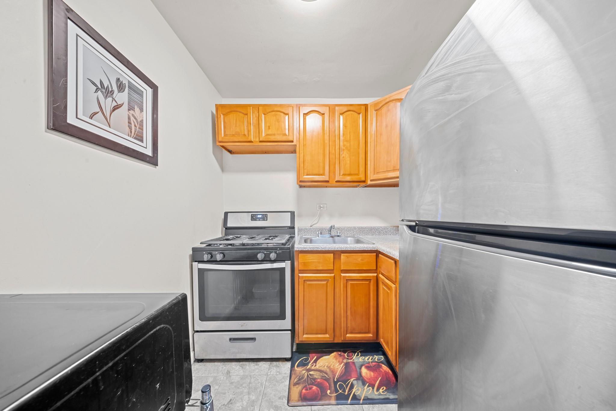 Apartment Street  Brooklyn, NY 11210, MLS-862613-7