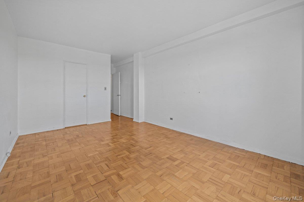 Coop Fieldston  Bronx, NY 10471, MLS-862615-16