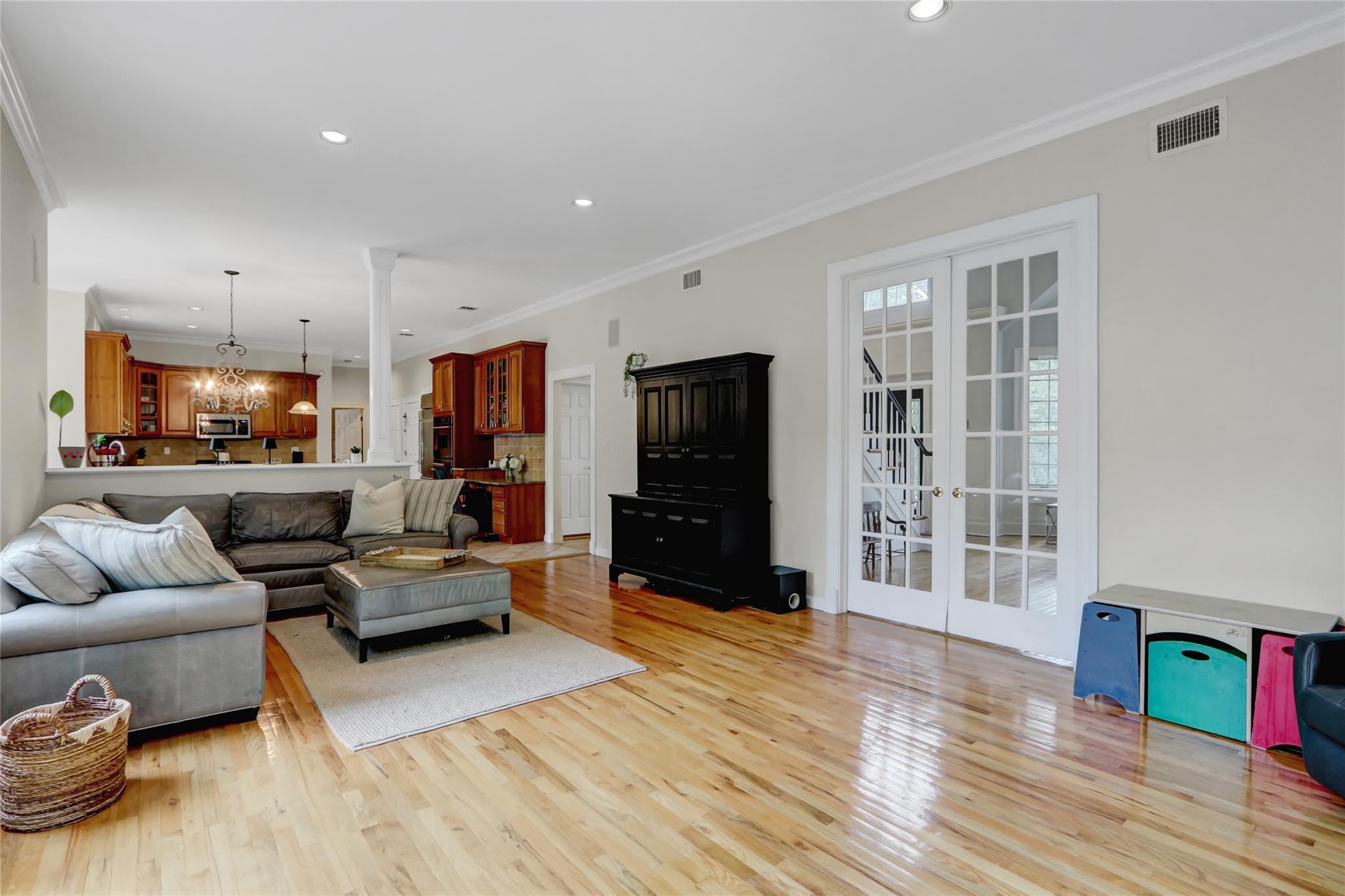 Single Family Mill River  Suffolk County, NY 11733, MLS-862645-17