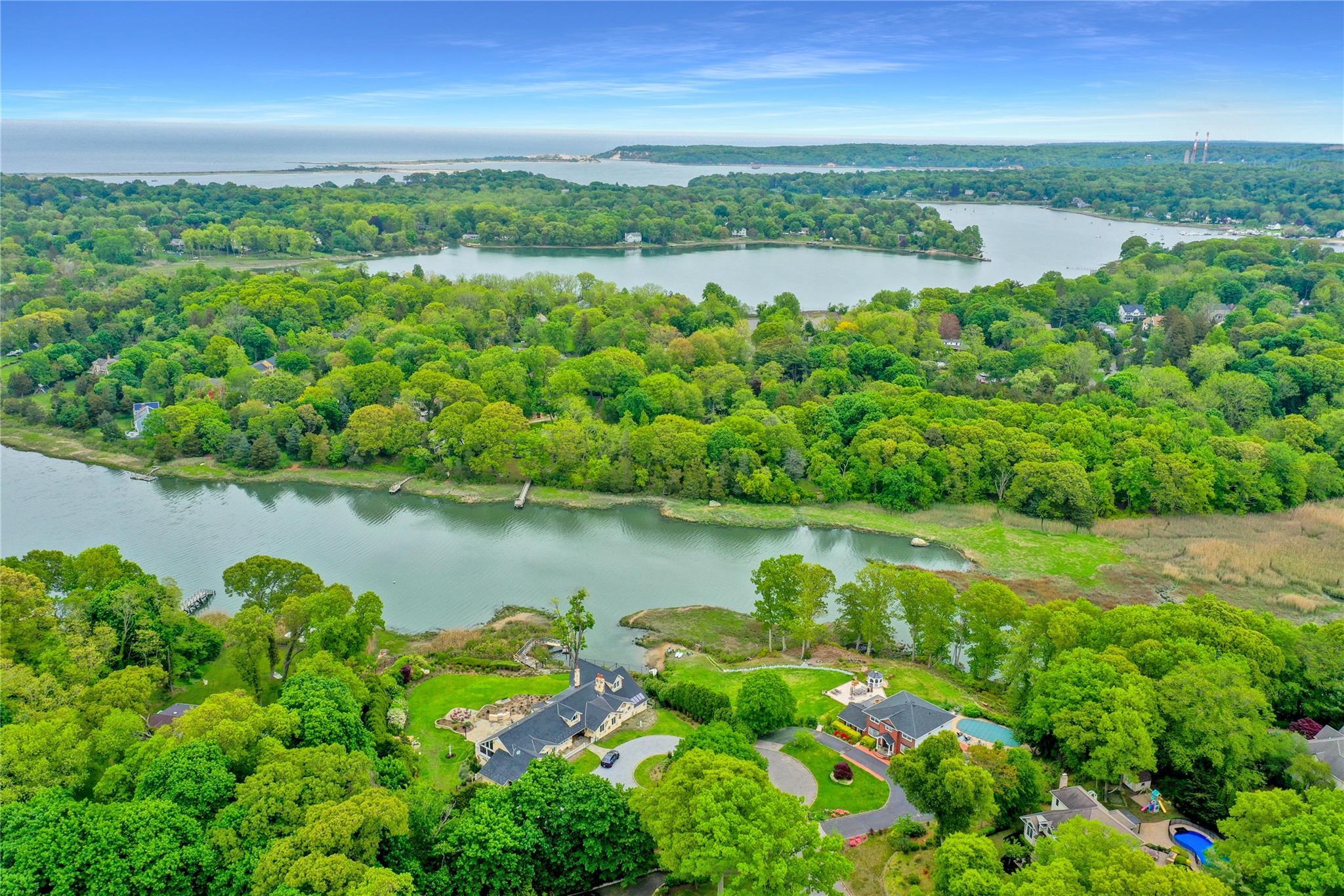 Single Family Mill River  Suffolk County, NY 11733, MLS-862645-4