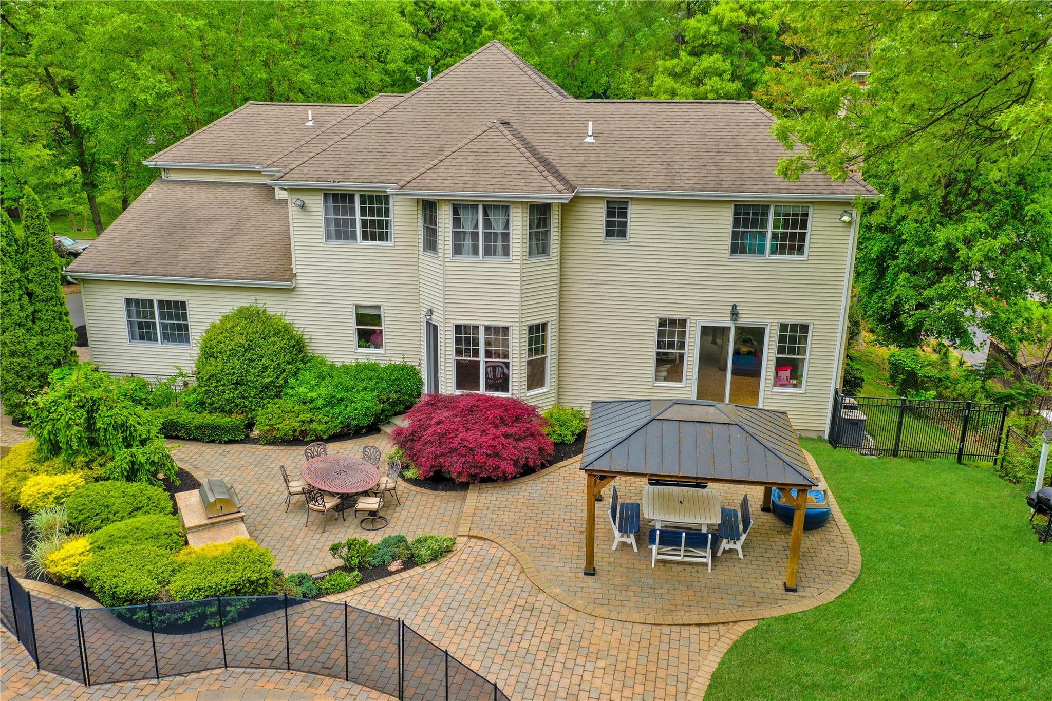 Single Family Mill River  Suffolk County, NY 11733, MLS-862645-47
