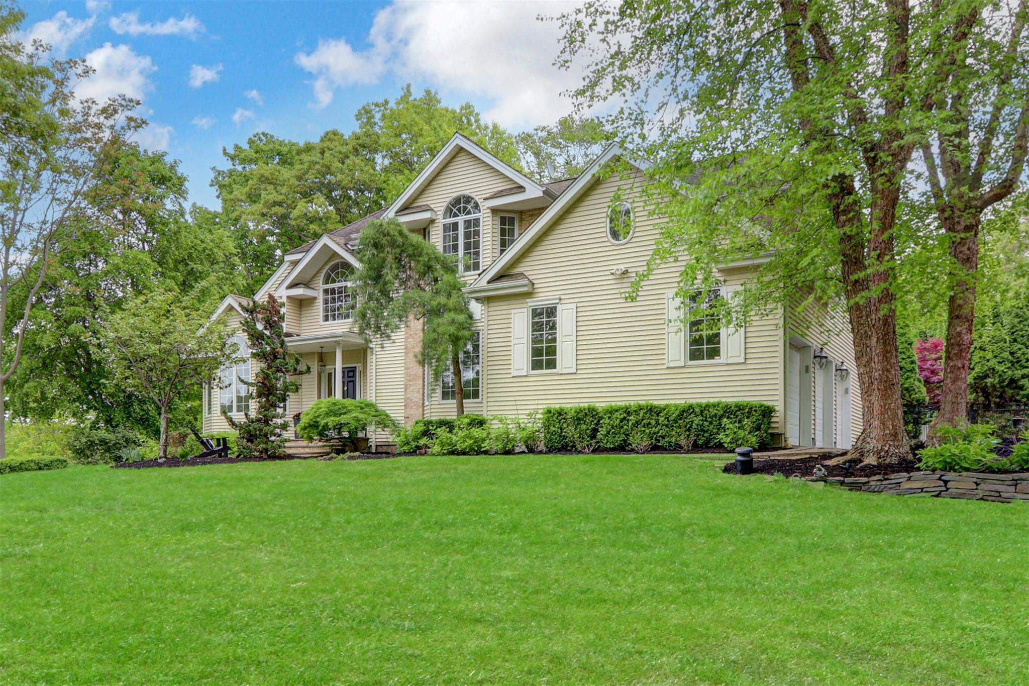 Single Family Mill River  Suffolk County, NY 11733, MLS-862645-6