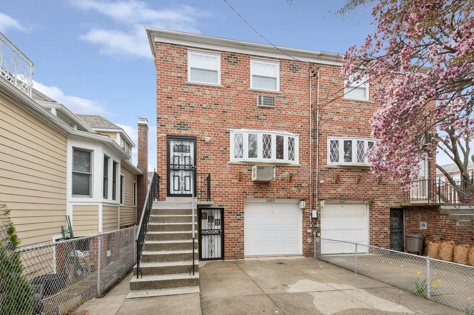Single Family Harding Ave  Bronx, NY 10465, MLS-862662-30