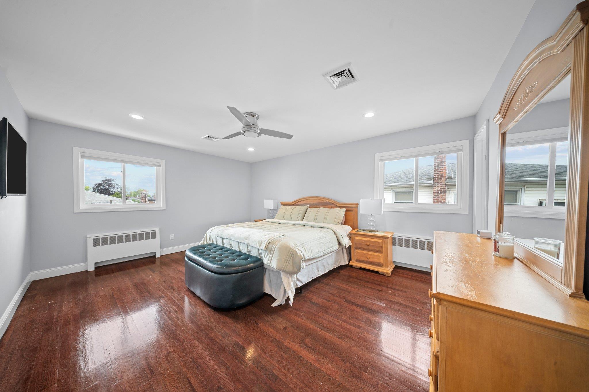 Single Family Grand  Nassau County, NY 11510, MLS-862673-13