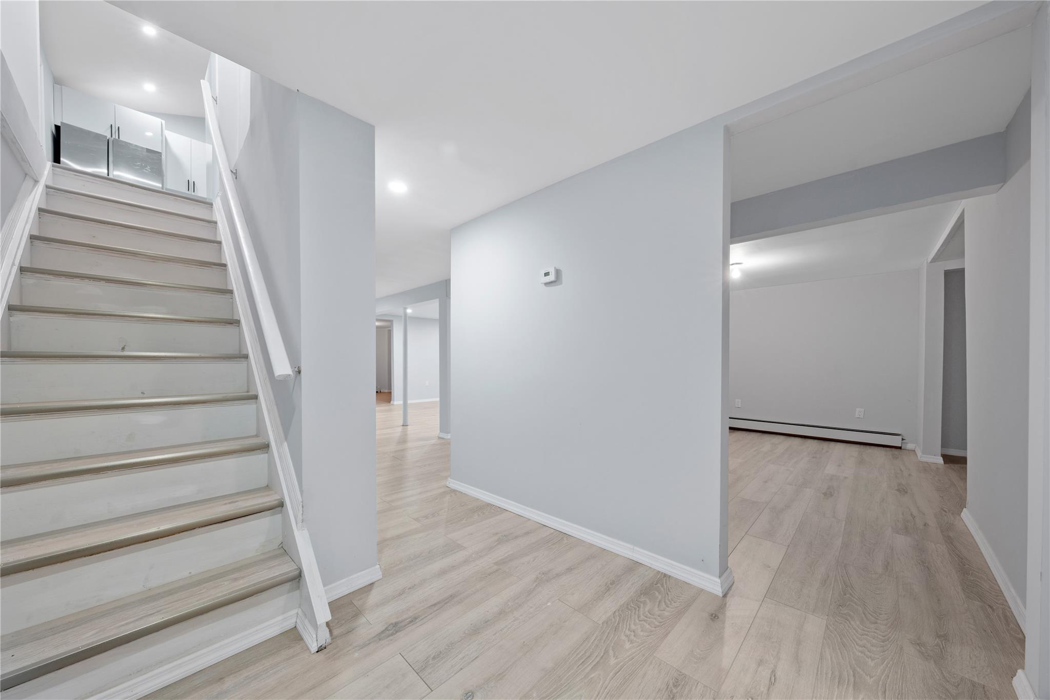 Single Family Granny  Suffolk County, NY 11763, MLS-862680-16