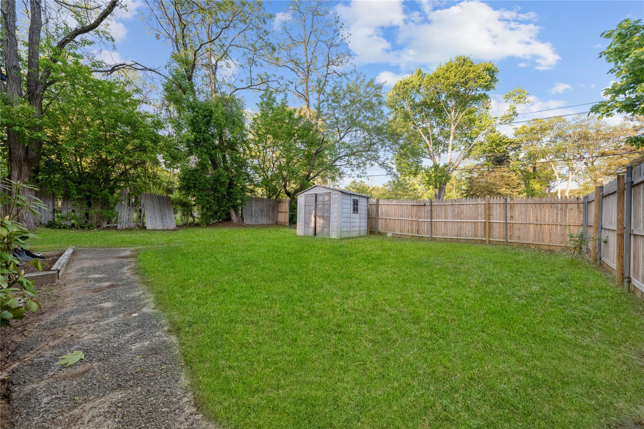 Single Family Granny  Suffolk County, NY 11763, MLS-862680-28