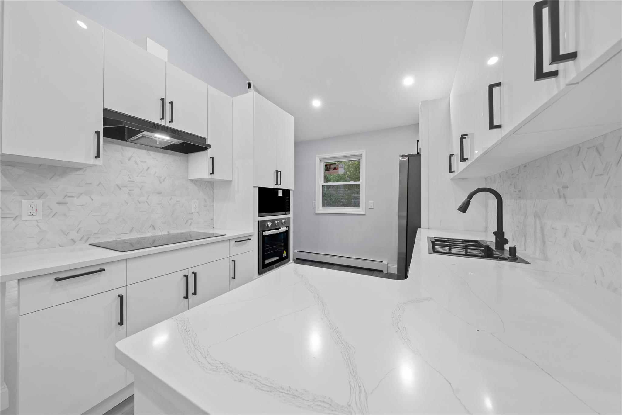 Single Family Granny  Suffolk County, NY 11763, MLS-862680-4