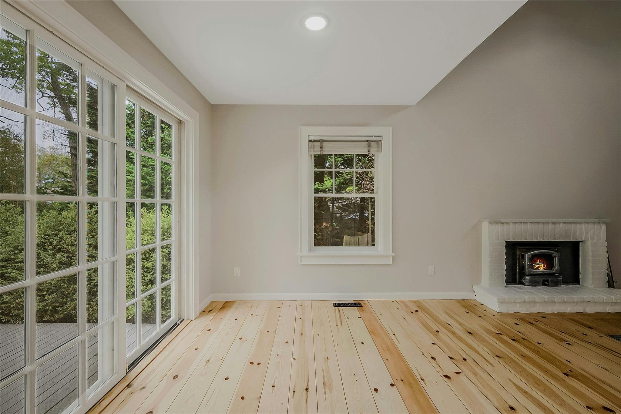 Single Family The Pkwy  Suffolk County, NY 11968, MLS-862696-10