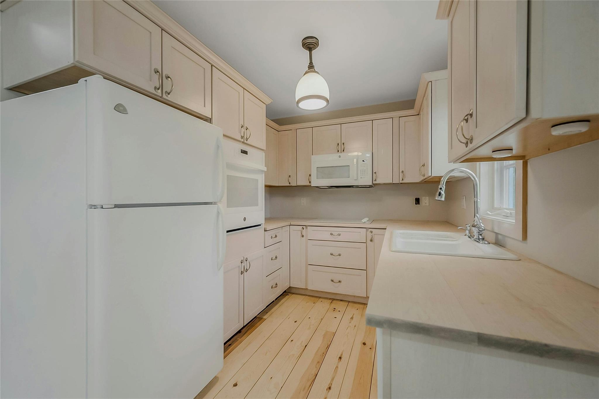 Single Family The Pkwy  Suffolk County, NY 11968, MLS-862696-12