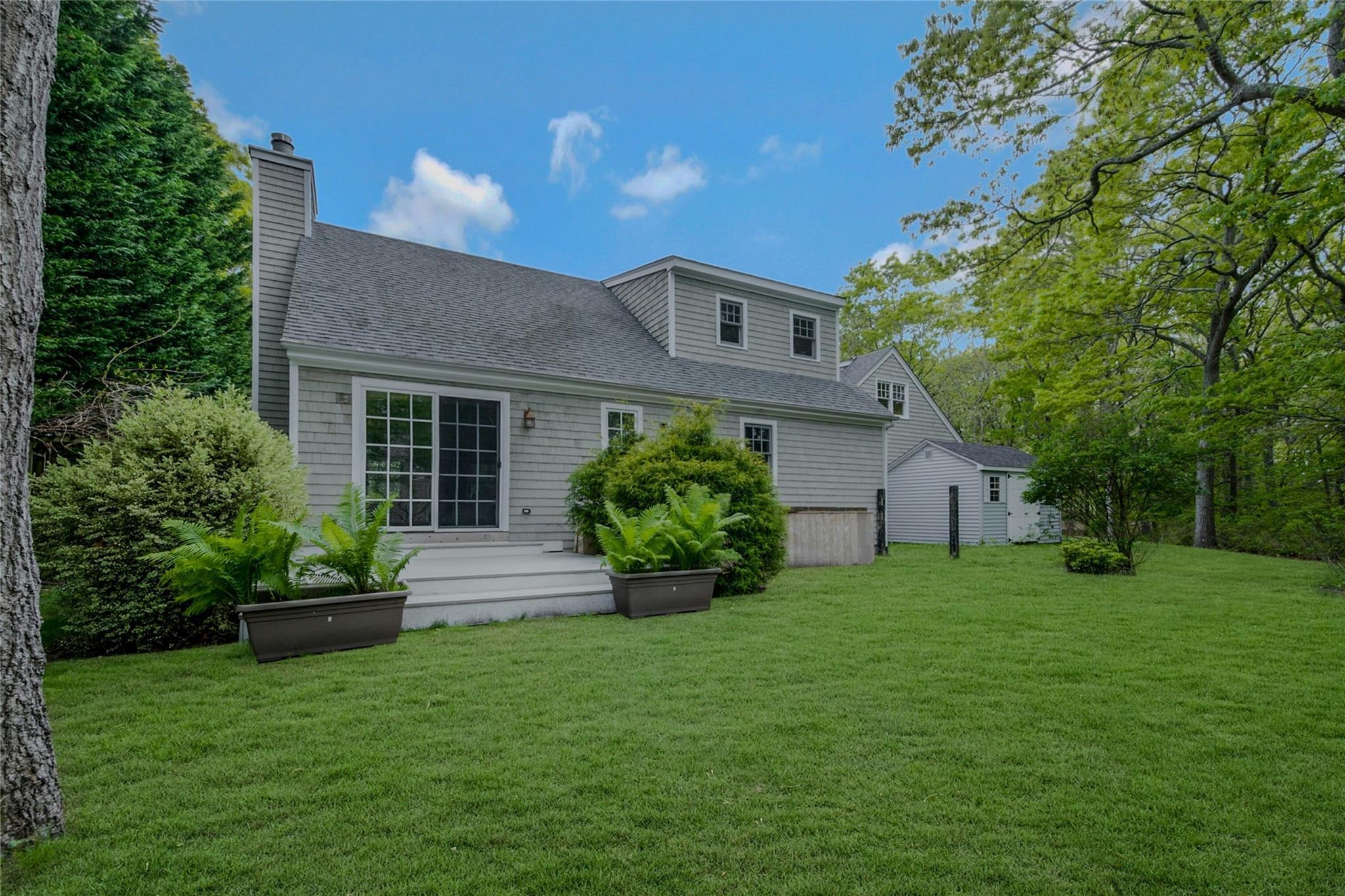 Single Family The Pkwy  Suffolk County, NY 11968, MLS-862696-25