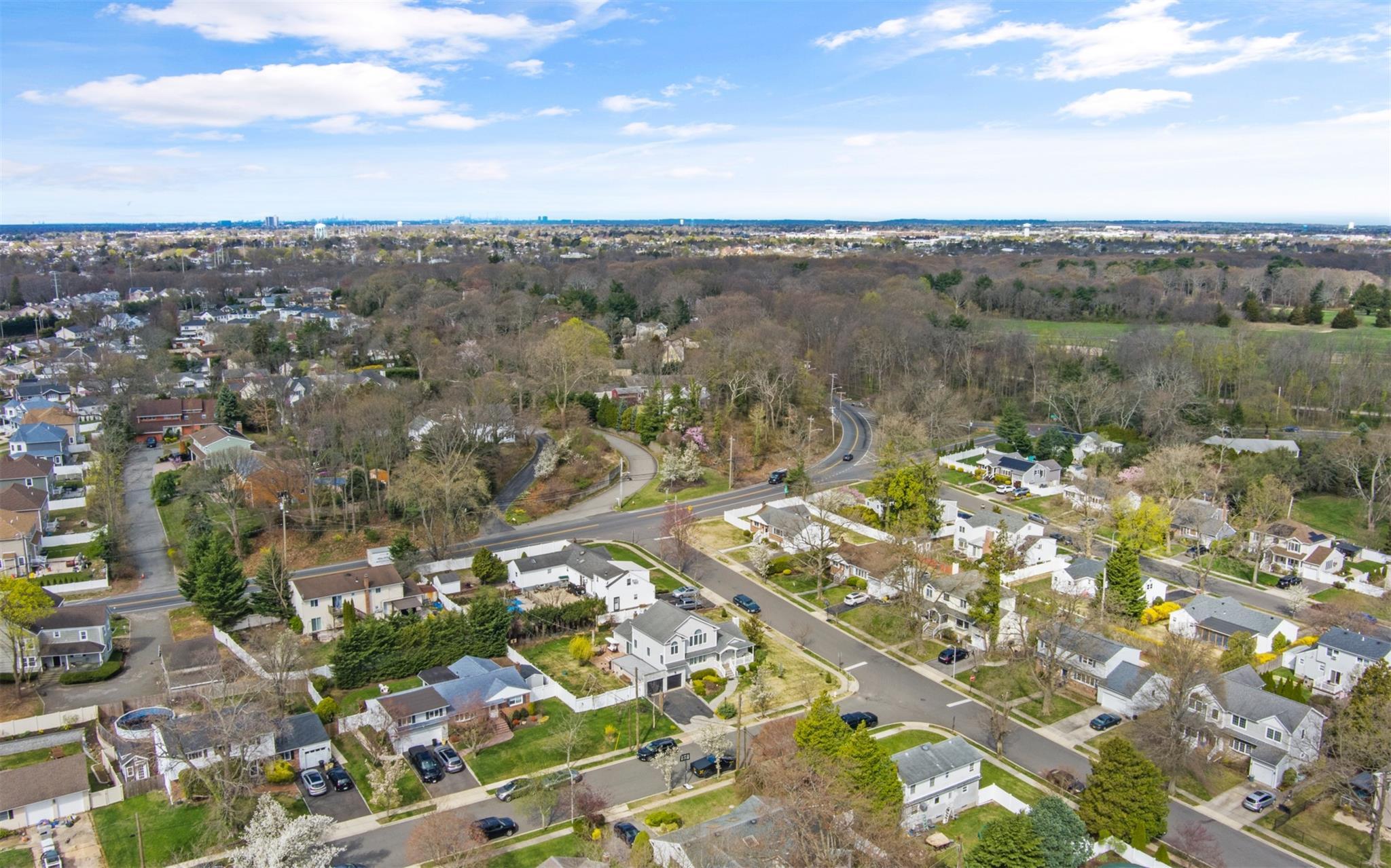 Single Family Hamilton  Nassau County, NY 11735, MLS-862697-37