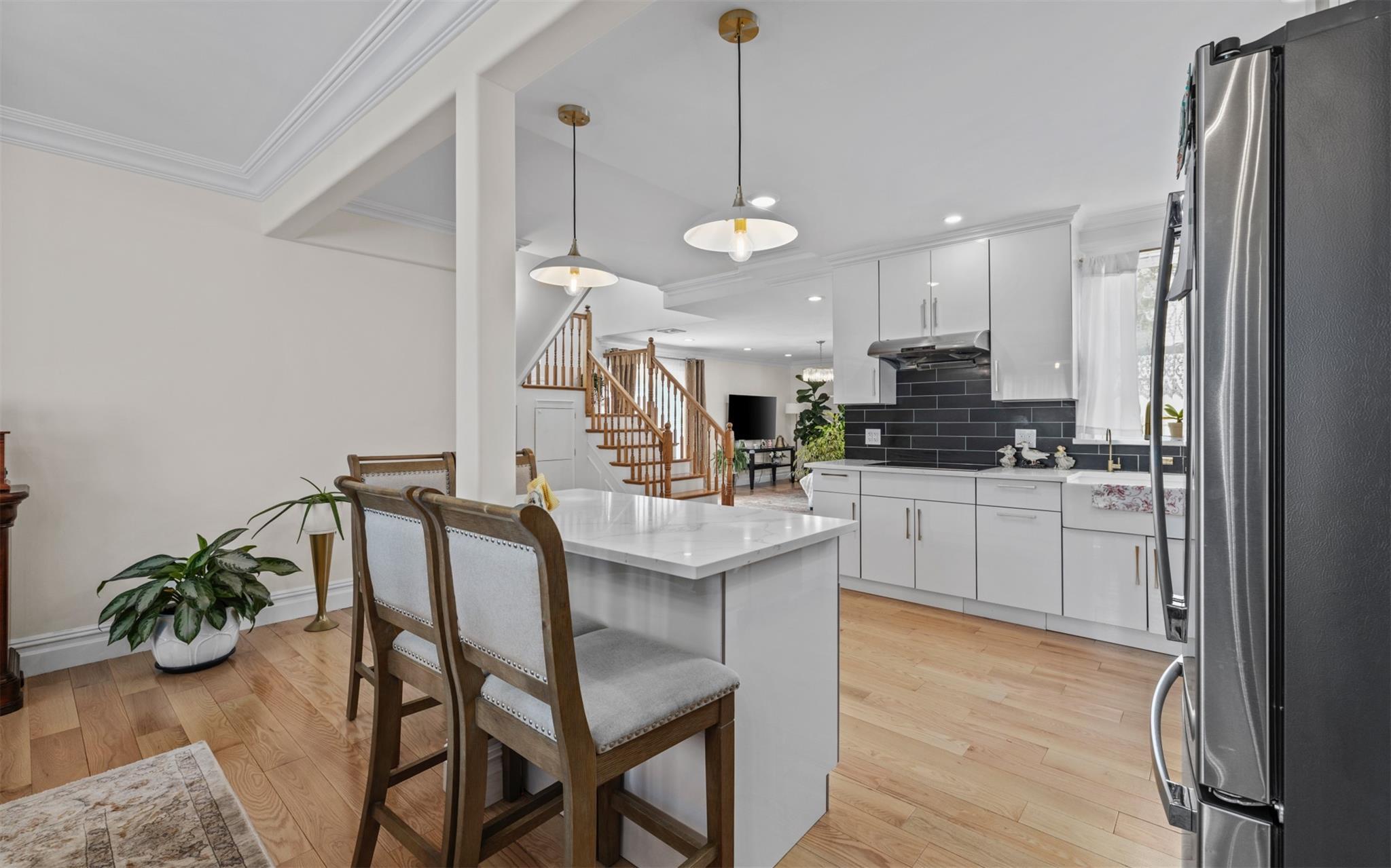 Single Family Hamilton  Nassau County, NY 11735, MLS-862697-6
