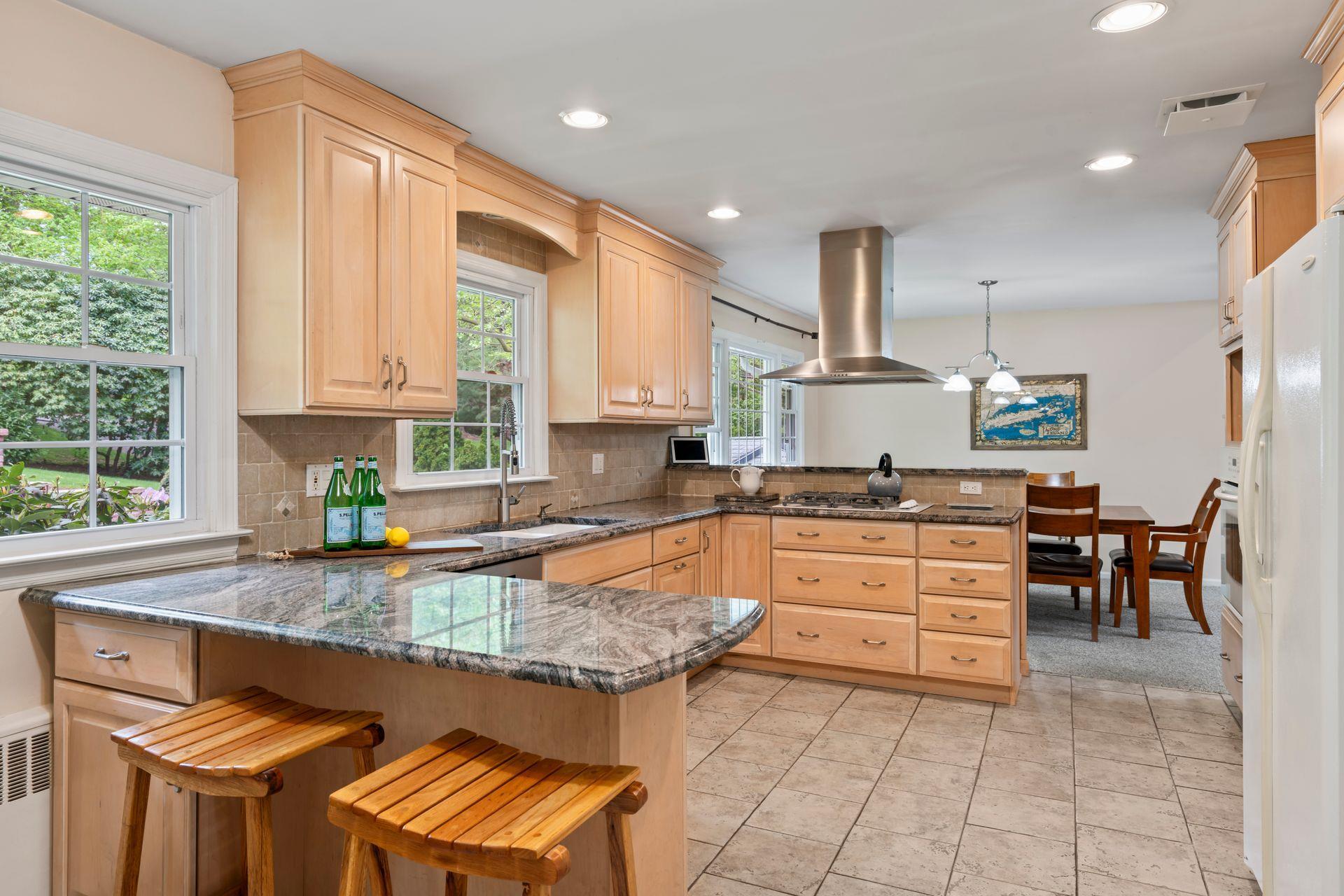 Single Family Skyline  Suffolk County, NY 11743, MLS-862713-8