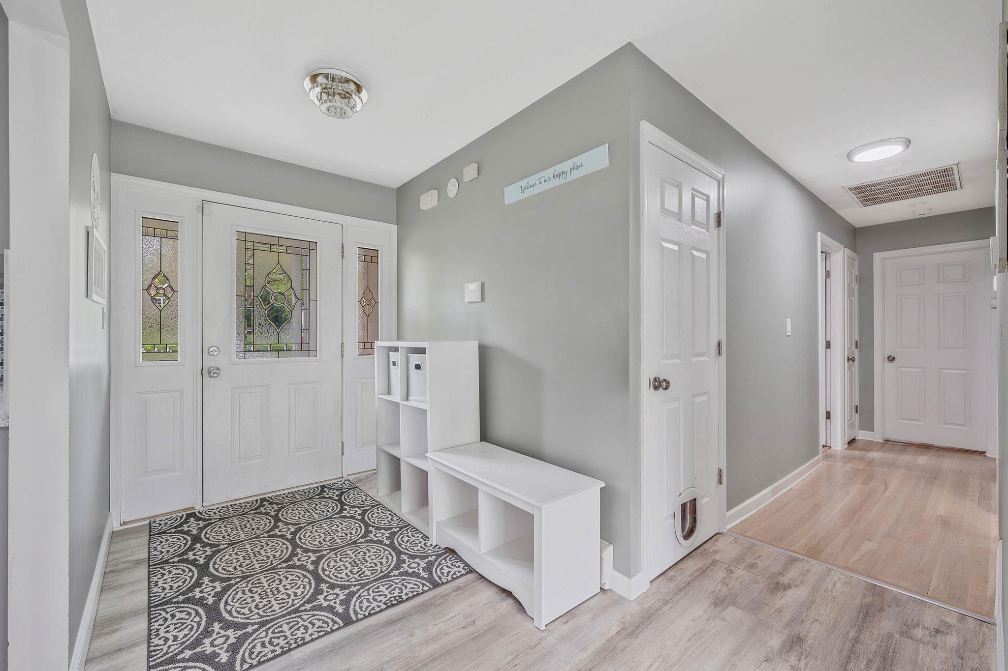 Single Family Whitewood  Suffolk County, NY 11778, MLS-862720-28