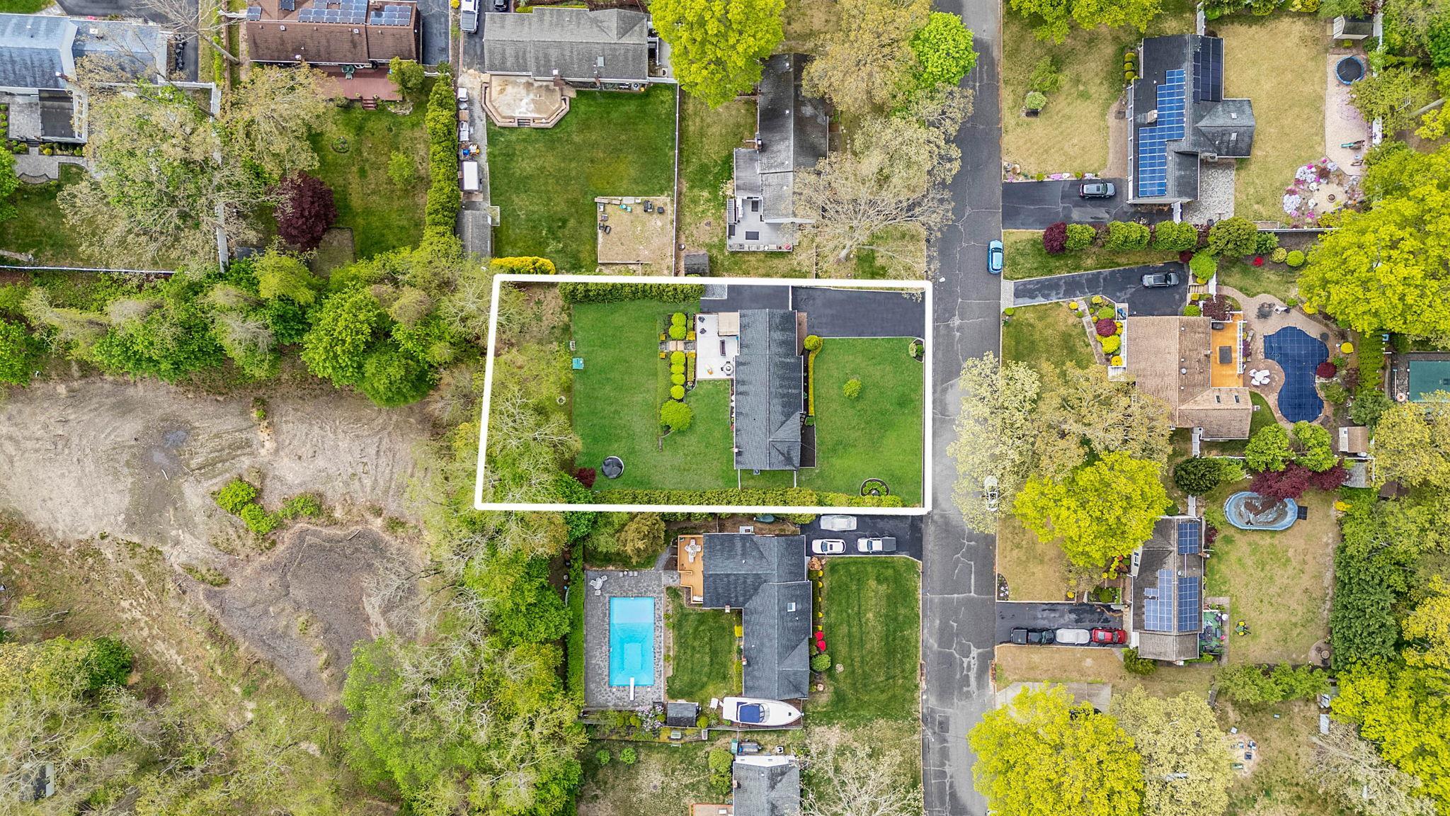 Single Family Whitewood  Suffolk County, NY 11778, MLS-862720-5
