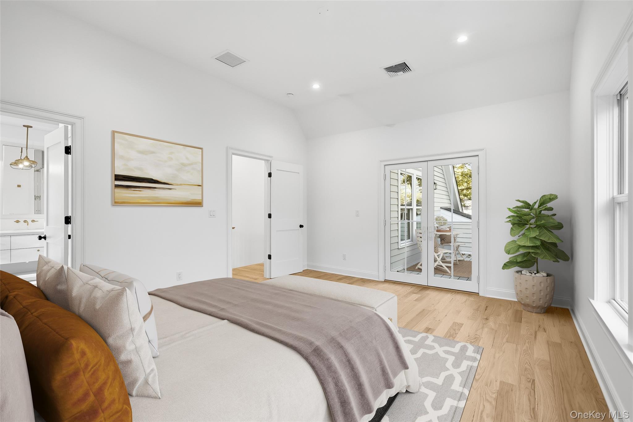 Single Family Glen Oaks Westchester County, NY 10580, MLS-862726-13