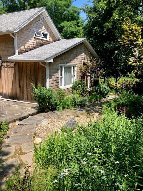 Single Family Thompson  Suffolk County, NY 11777, MLS-862728-4