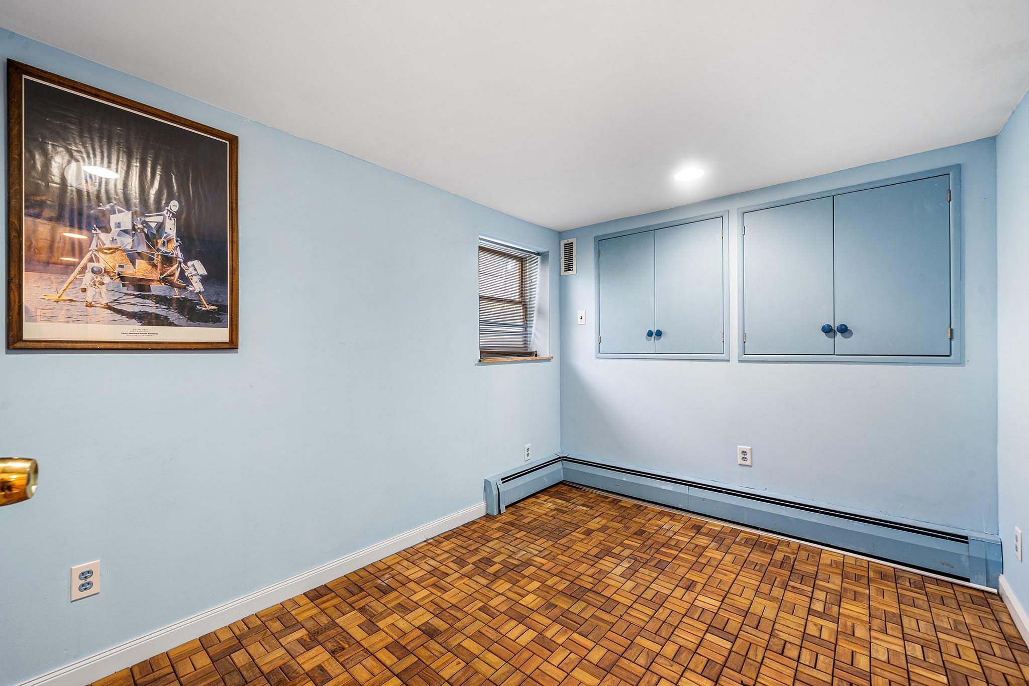 Single Family Farmers  Nassau County, NY 11803, MLS-862732-25